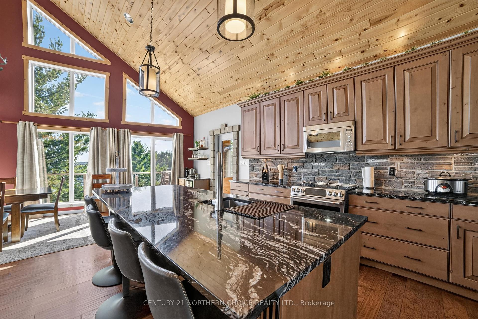 Photo 17 of 44 Storm Bay Road, Kenora Remote Area, Lake of the Woods North — HOMEH