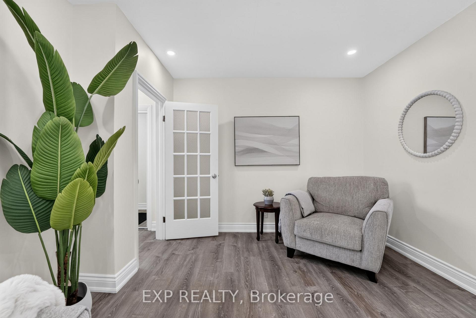 Photo 9 of 6268 Corwin Crescent, Niagara Falls, Dorchester — HOMEH