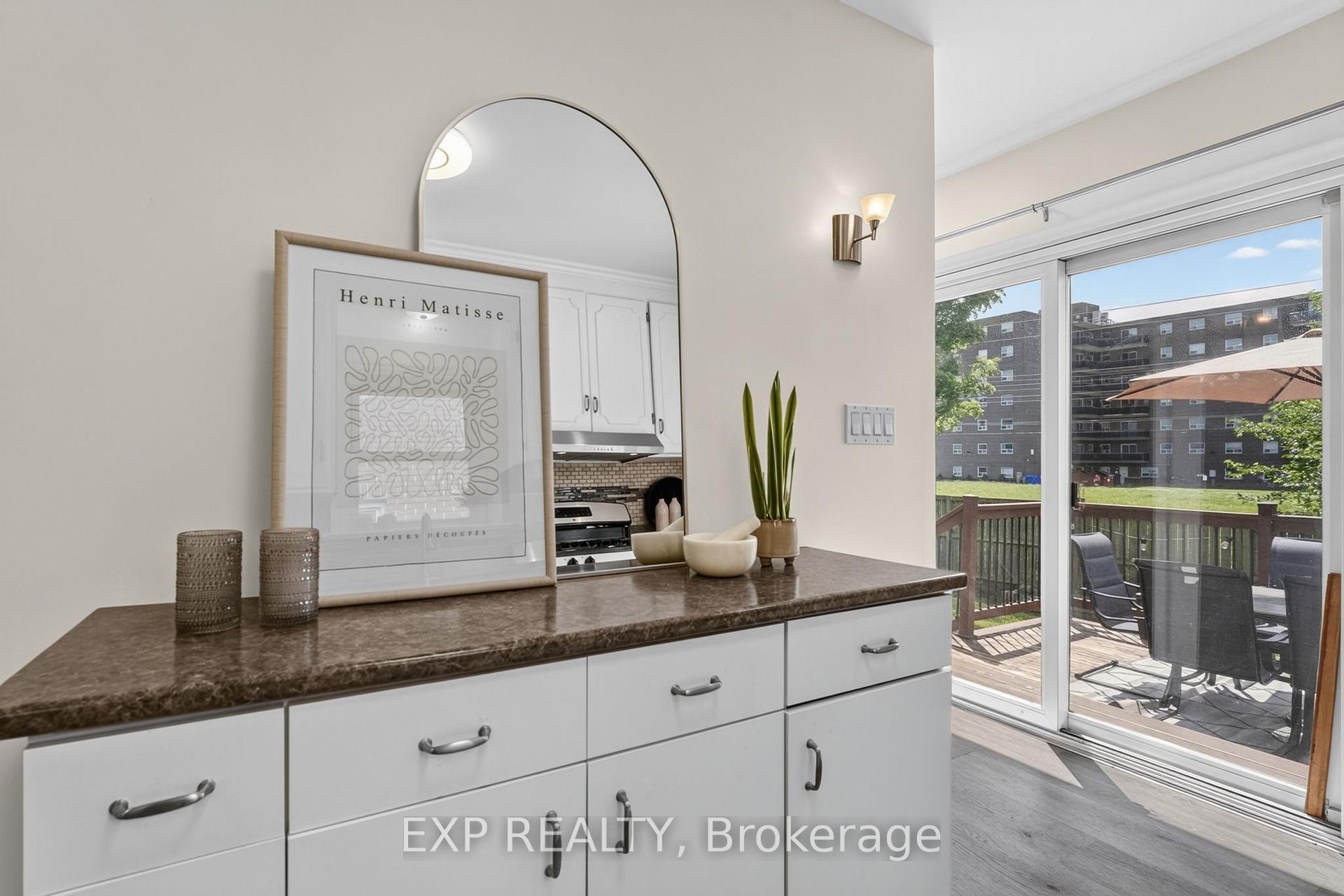 Photo 12 of 6268 Corwin Crescent, Niagara Falls, Dorchester — HOMEH
