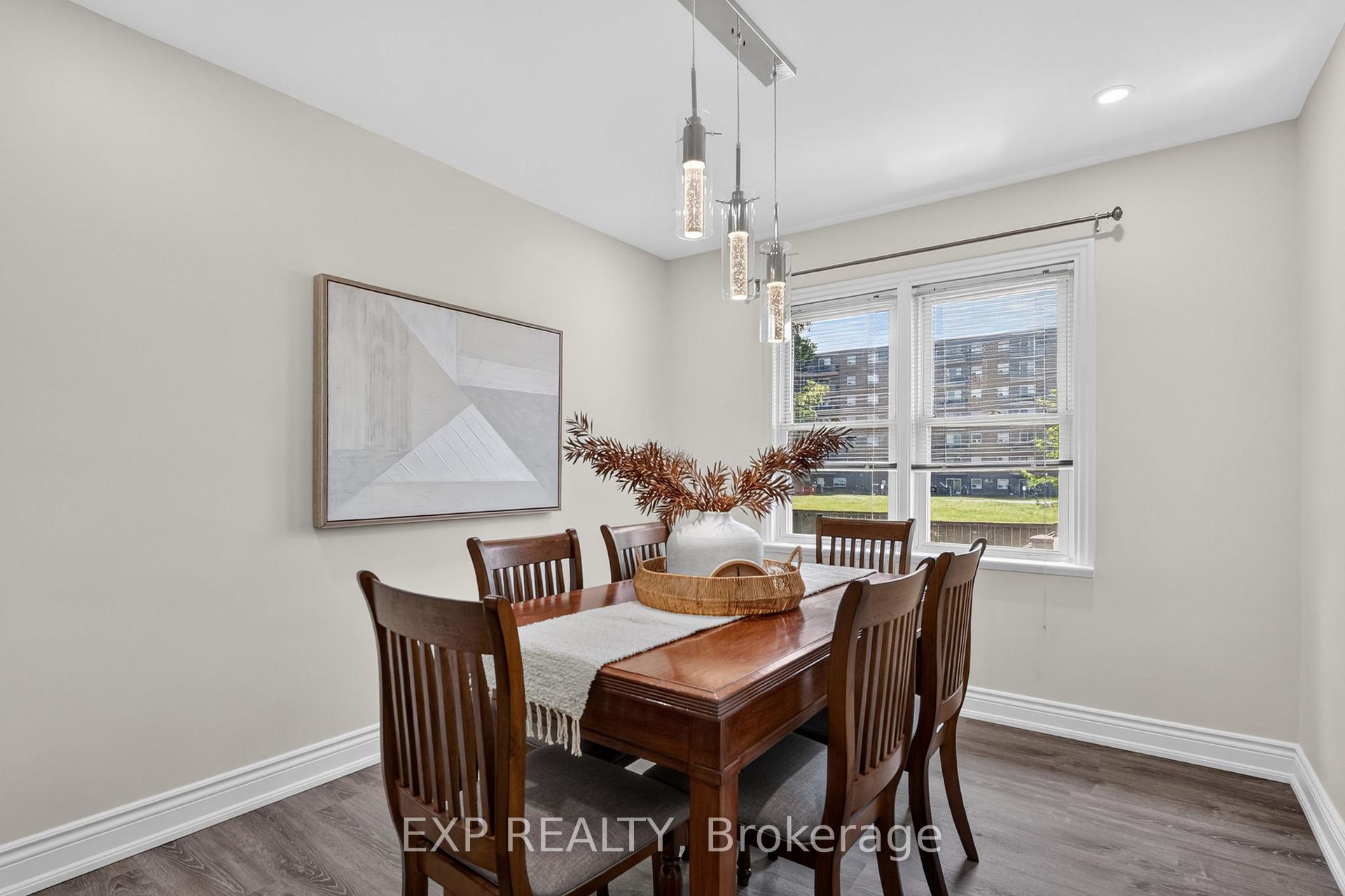 Photo 15 of 6268 Corwin Crescent, Niagara Falls, Dorchester — HOMEH