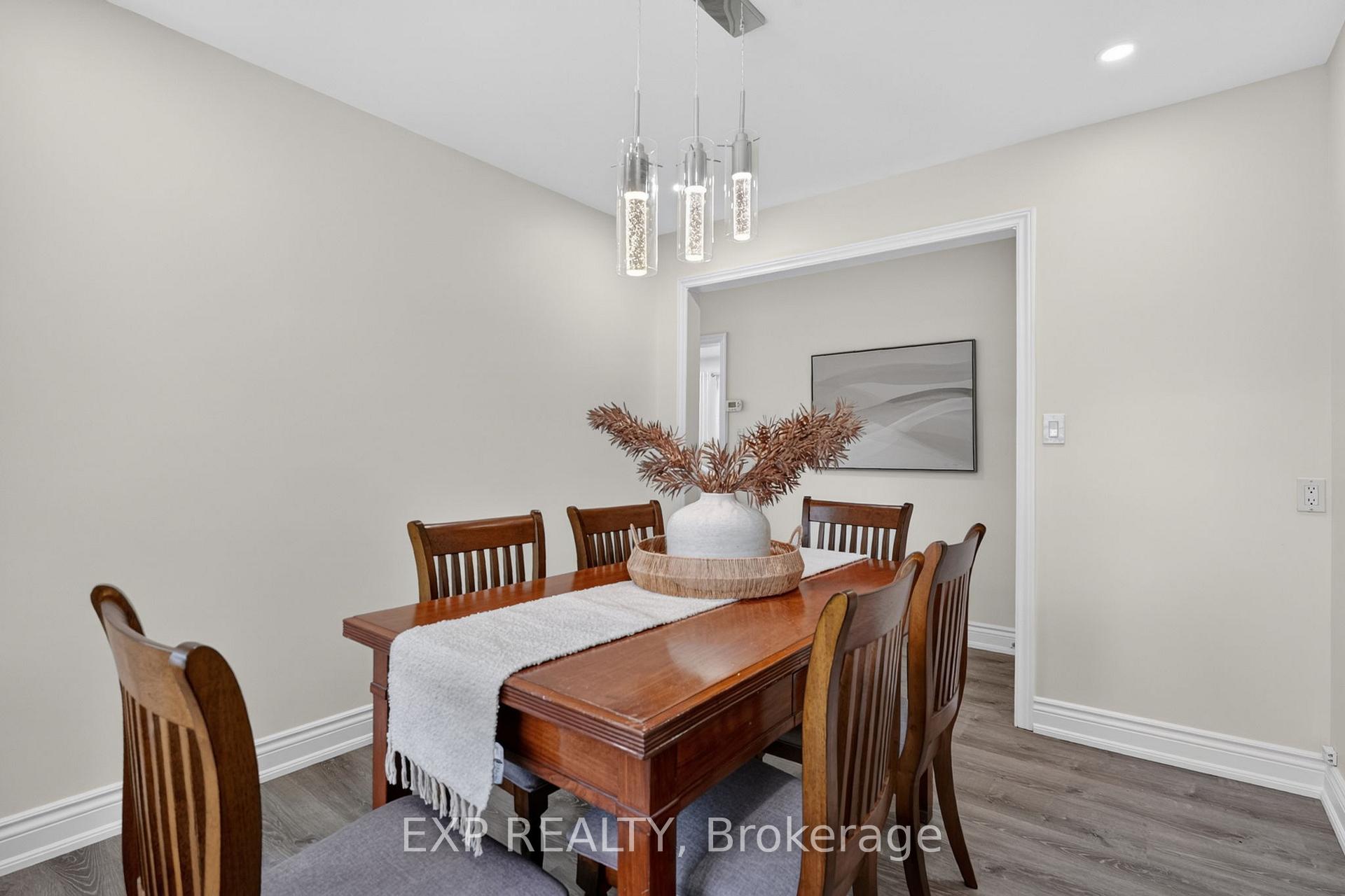 Photo 17 of 6268 Corwin Crescent, Niagara Falls, Dorchester — HOMEH
