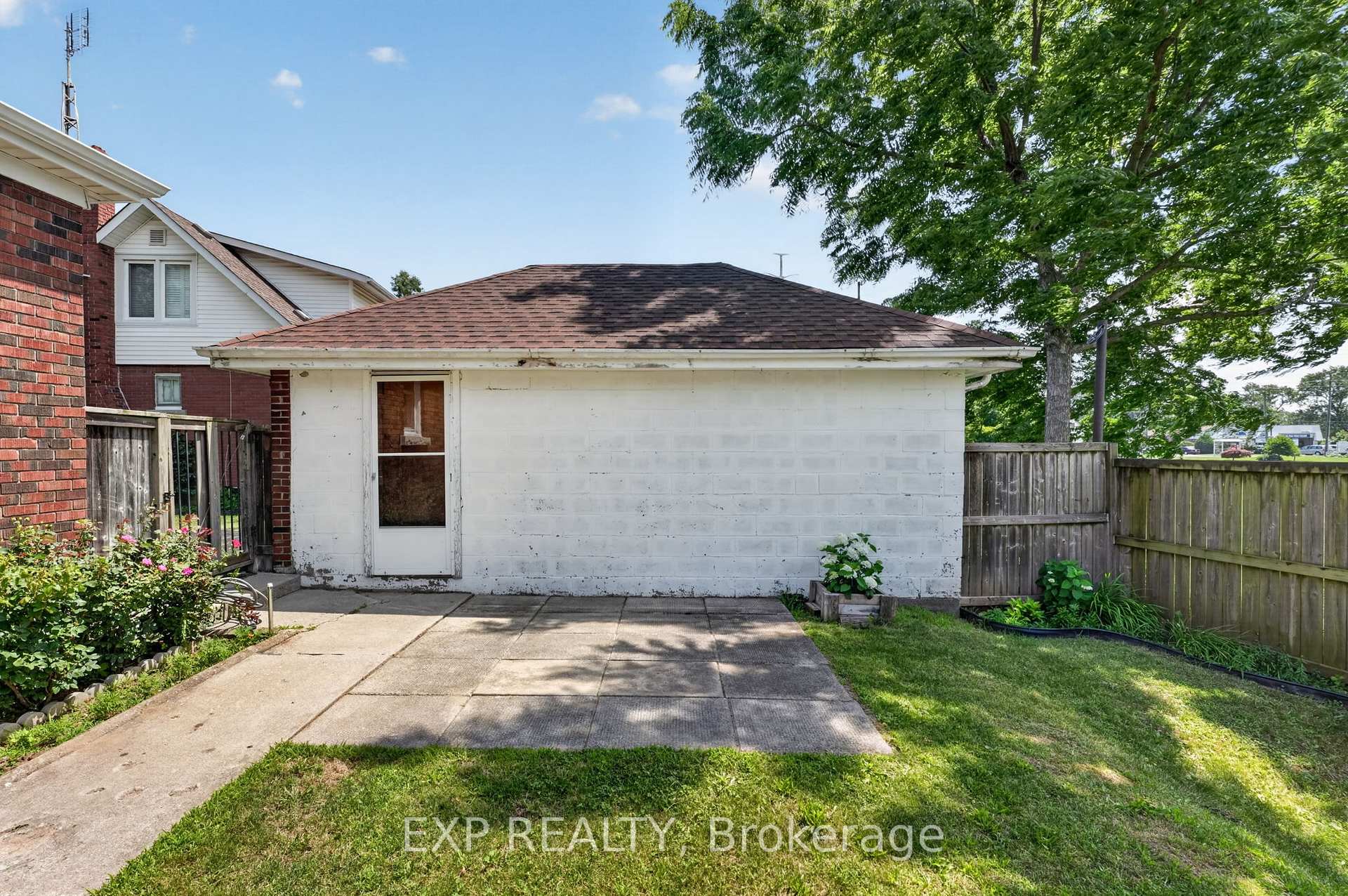 Photo 42 of 6268 Corwin Crescent, Niagara Falls, Dorchester — HOMEH
