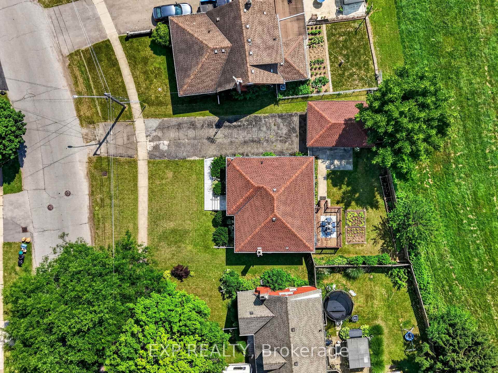 Photo 45 of 6268 Corwin Crescent, Niagara Falls, Dorchester — HOMEH