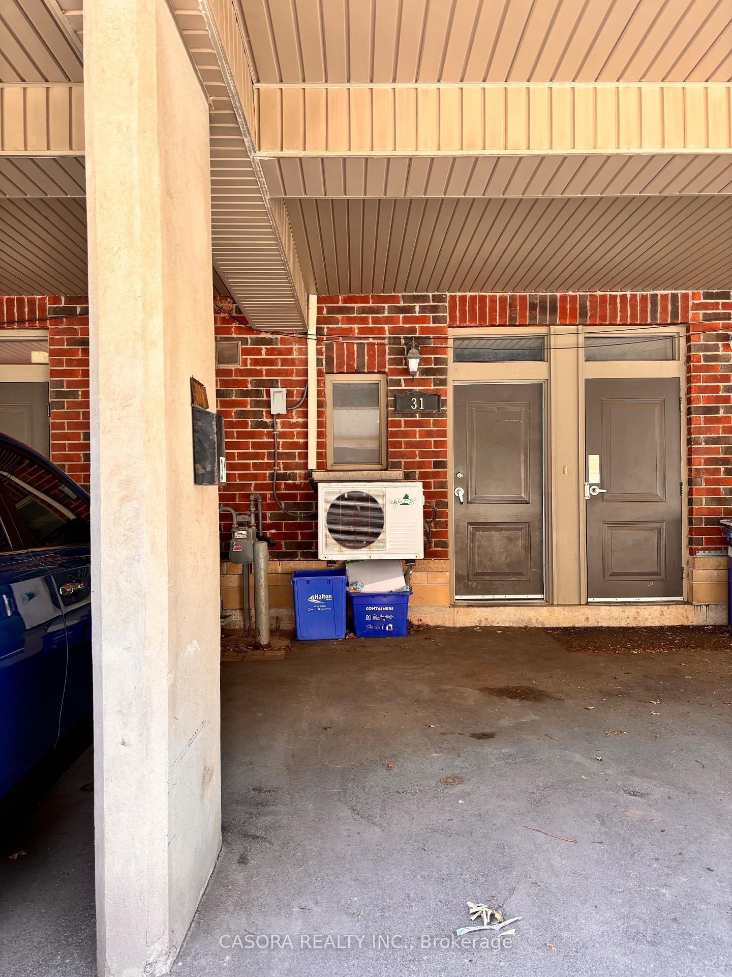 Photo 3 of Unit 31, 362 Plains Road E, Burlington, LaSalle — HOMEH