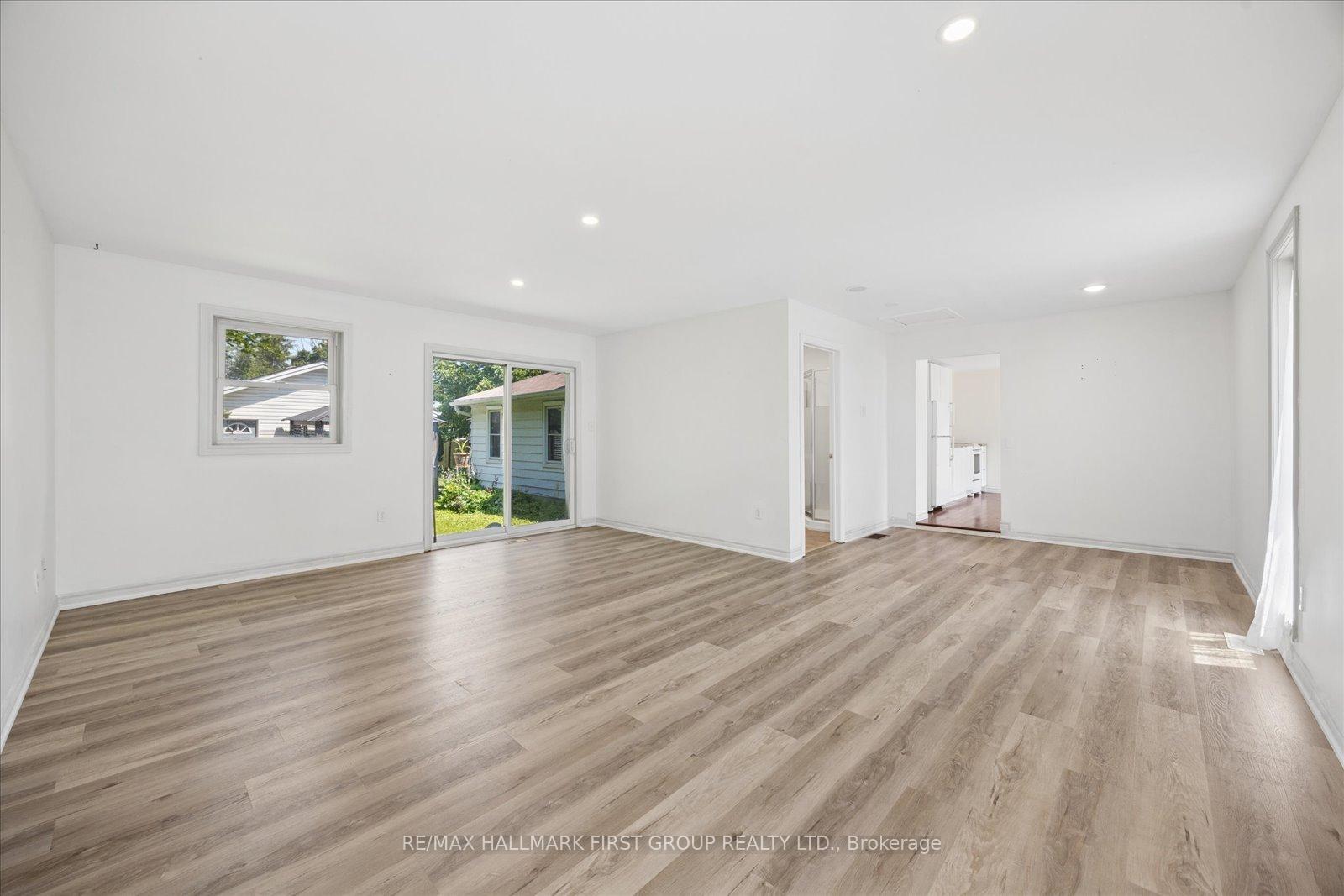 Photo 12 of 211 Casimir Street, Scugog, Port Perry — HOMEH