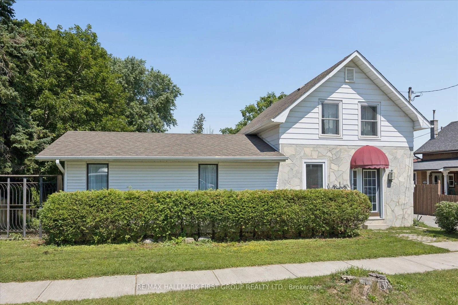 Photo 19 of 211 Casimir Street, Scugog, Port Perry — HOMEH