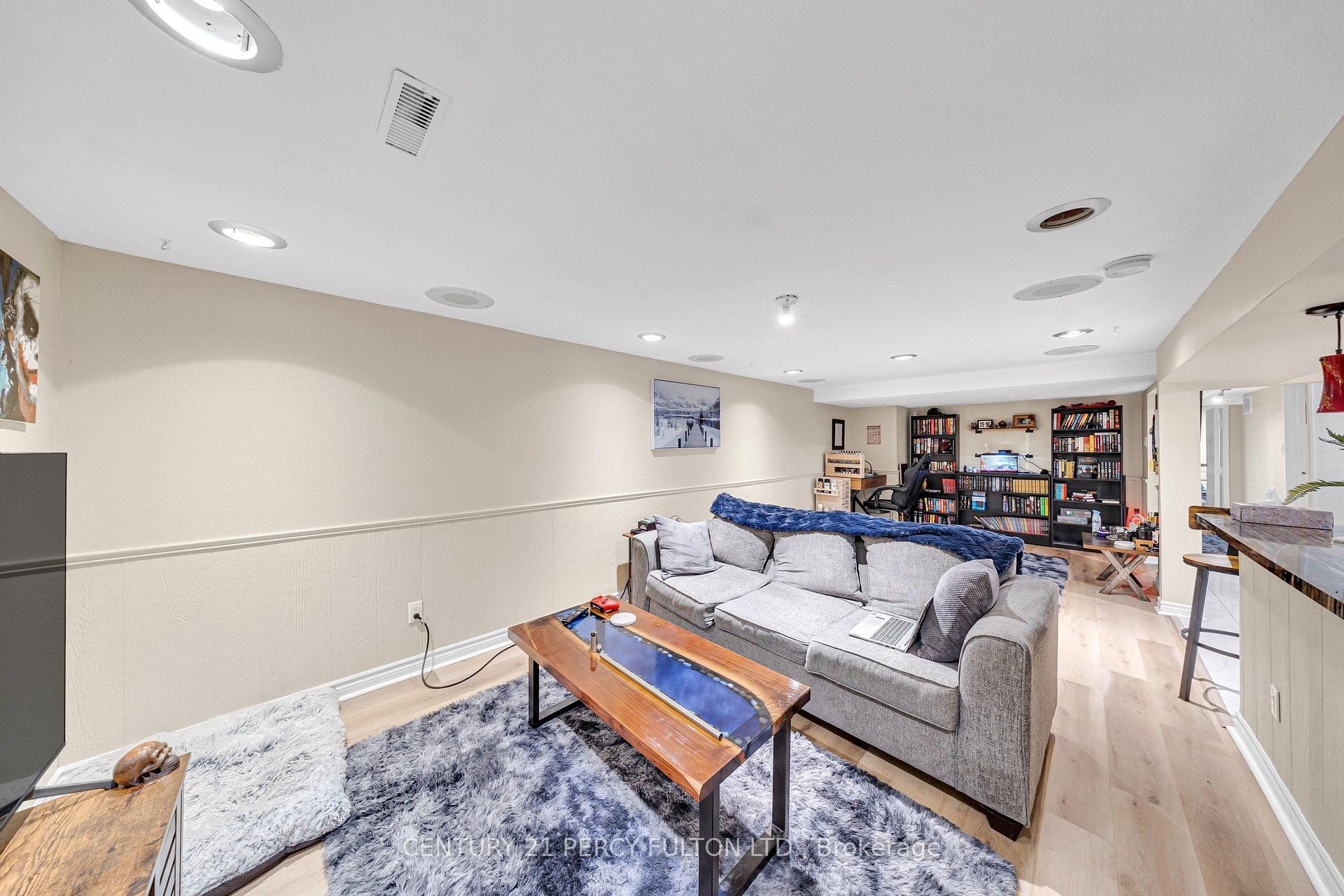 Photo 22 of 714 Lublin Avenue, Pickering, Bay Ridges — HOMEH