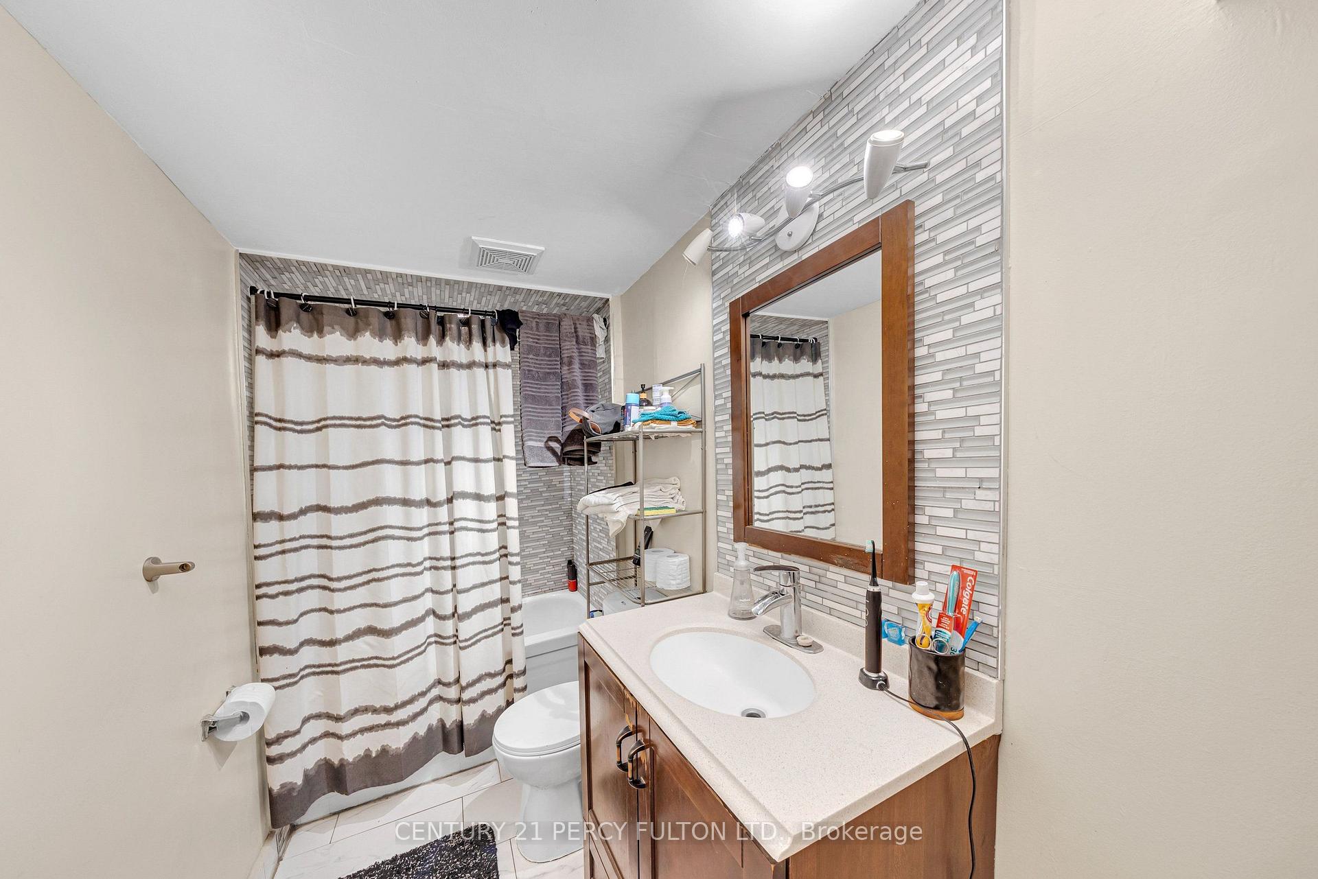 Photo 29 of 714 Lublin Avenue, Pickering, Bay Ridges — HOMEH