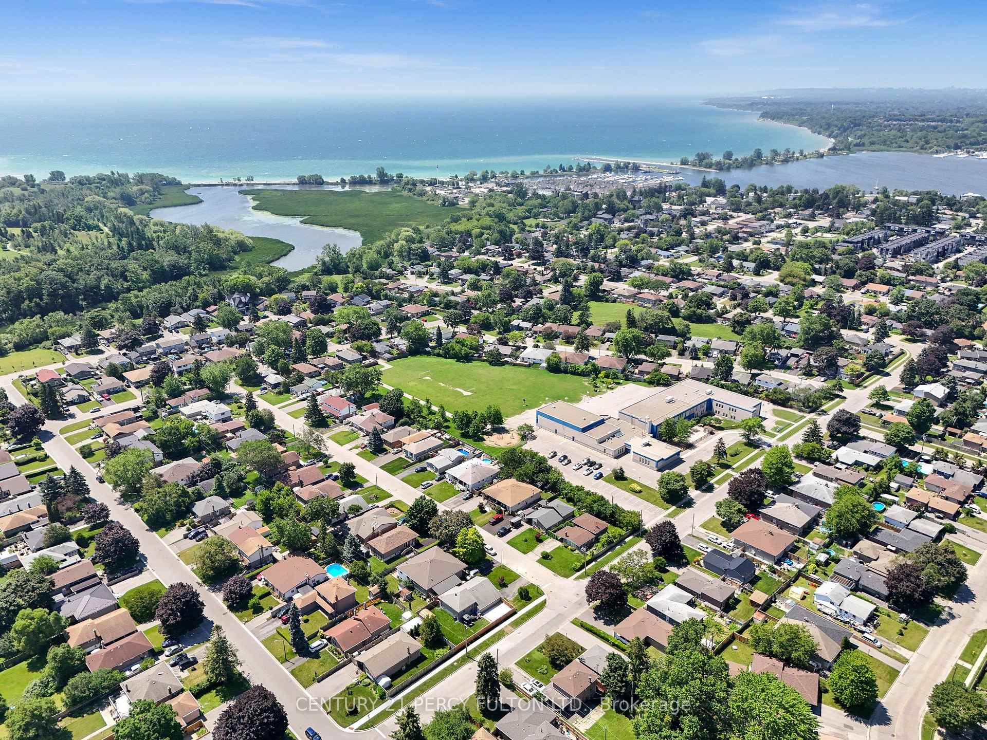 Photo 27 of 714 Lublin Avenue, Pickering, Bay Ridges — HOMEH