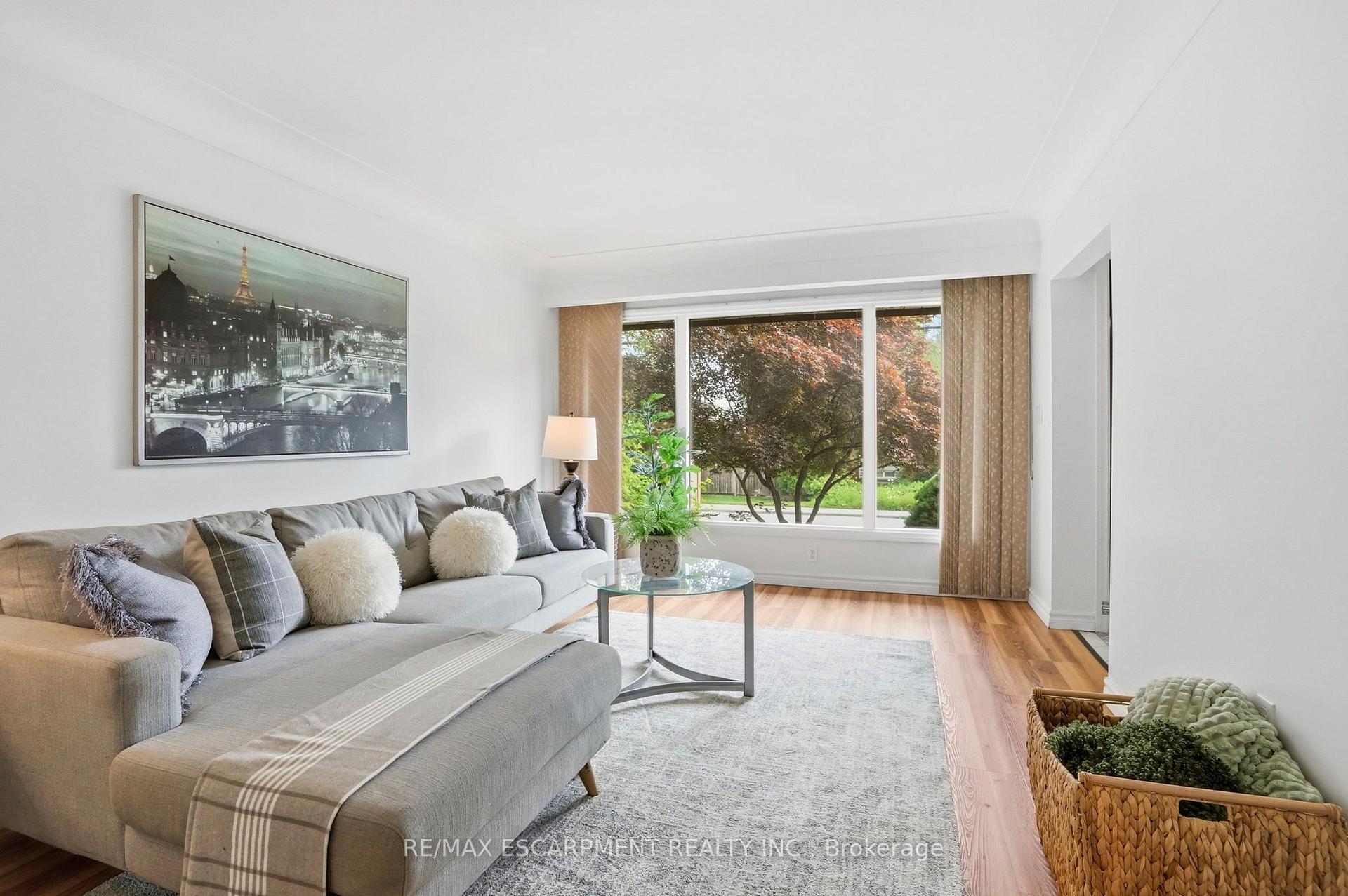 Photo 7 of 104 Dallas Avenue, Hamilton, Macassa — HOMEH
