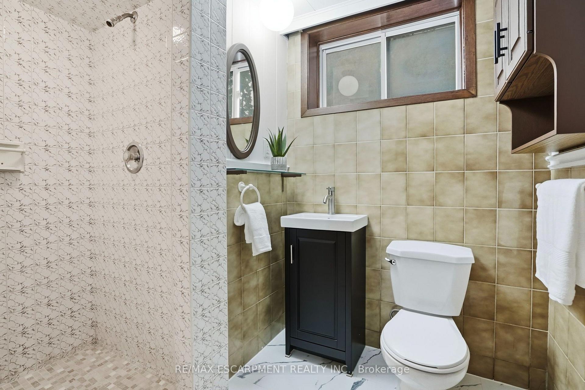 Photo 31 of 104 Dallas Avenue, Hamilton, Macassa — HOMEH