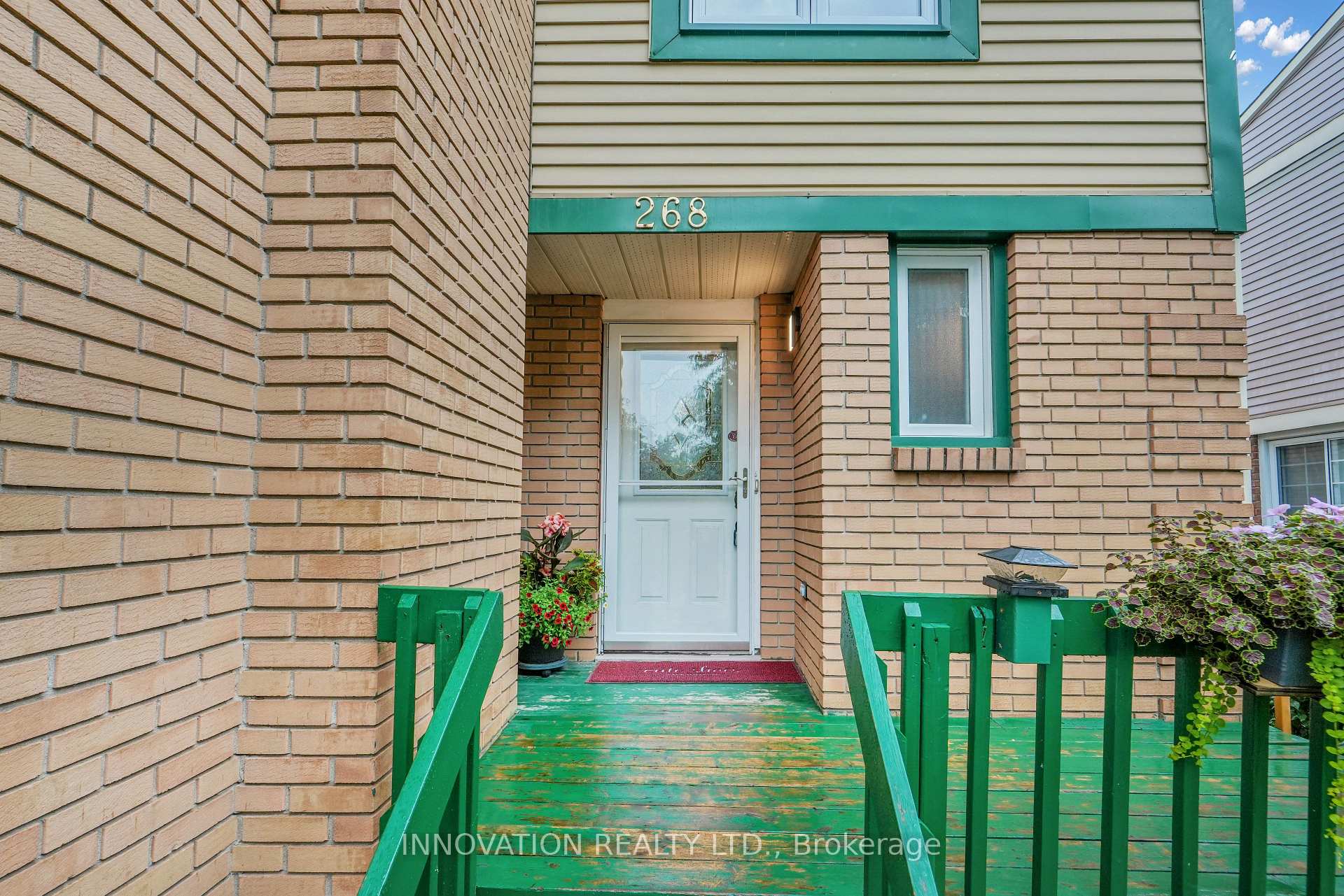 Photo 4 of 268 Equestrian Drive, Ottawa, Kanata - Bridlewood — HOMEH