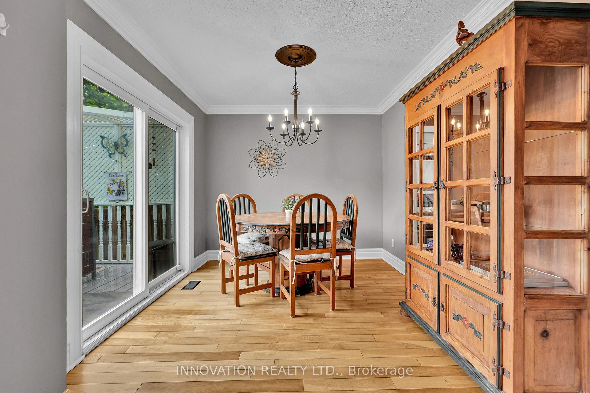 Photo 12 of 268 Equestrian Drive, Ottawa, Kanata - Bridlewood — HOMEH