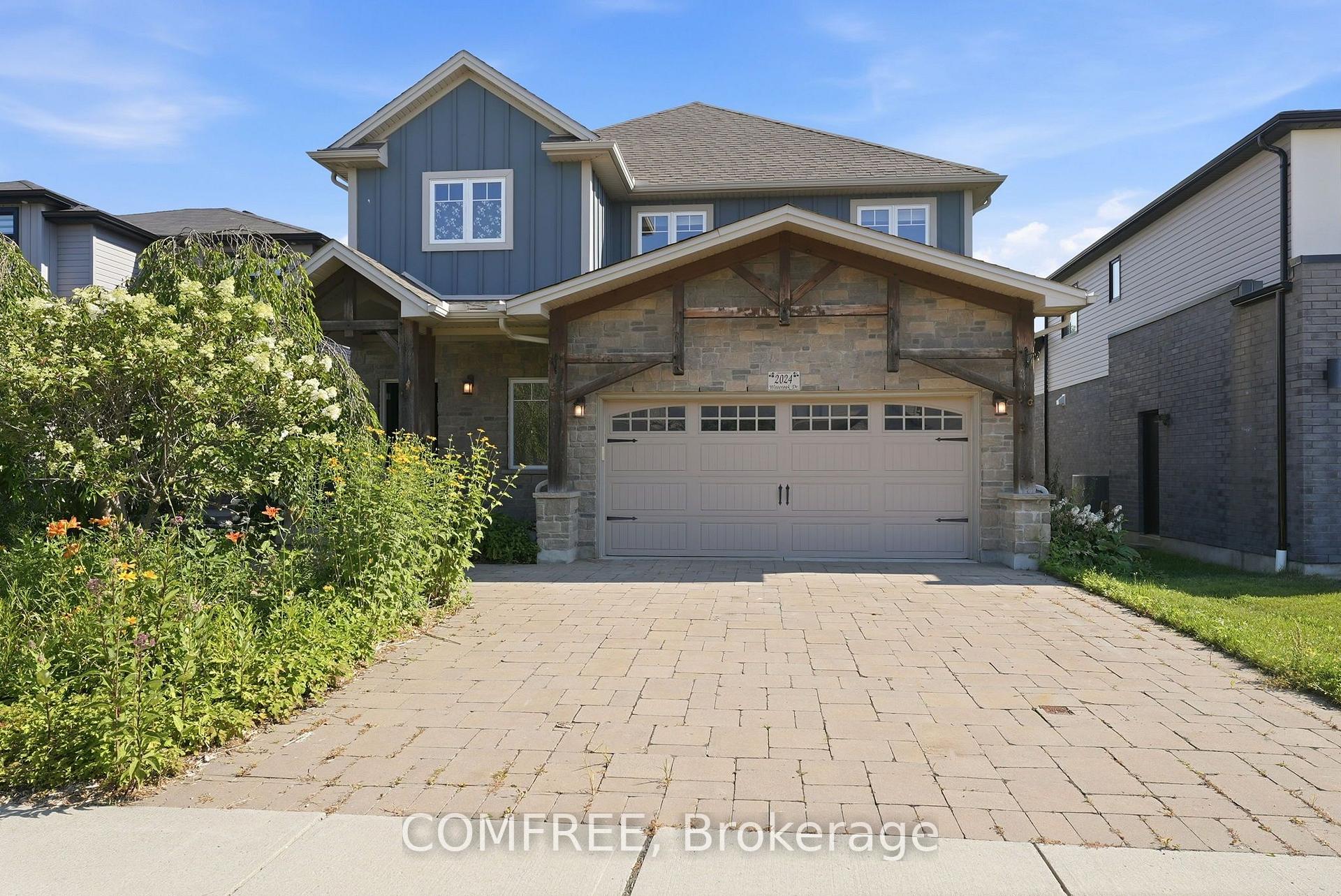 Front of 2024 Wateroak Drive