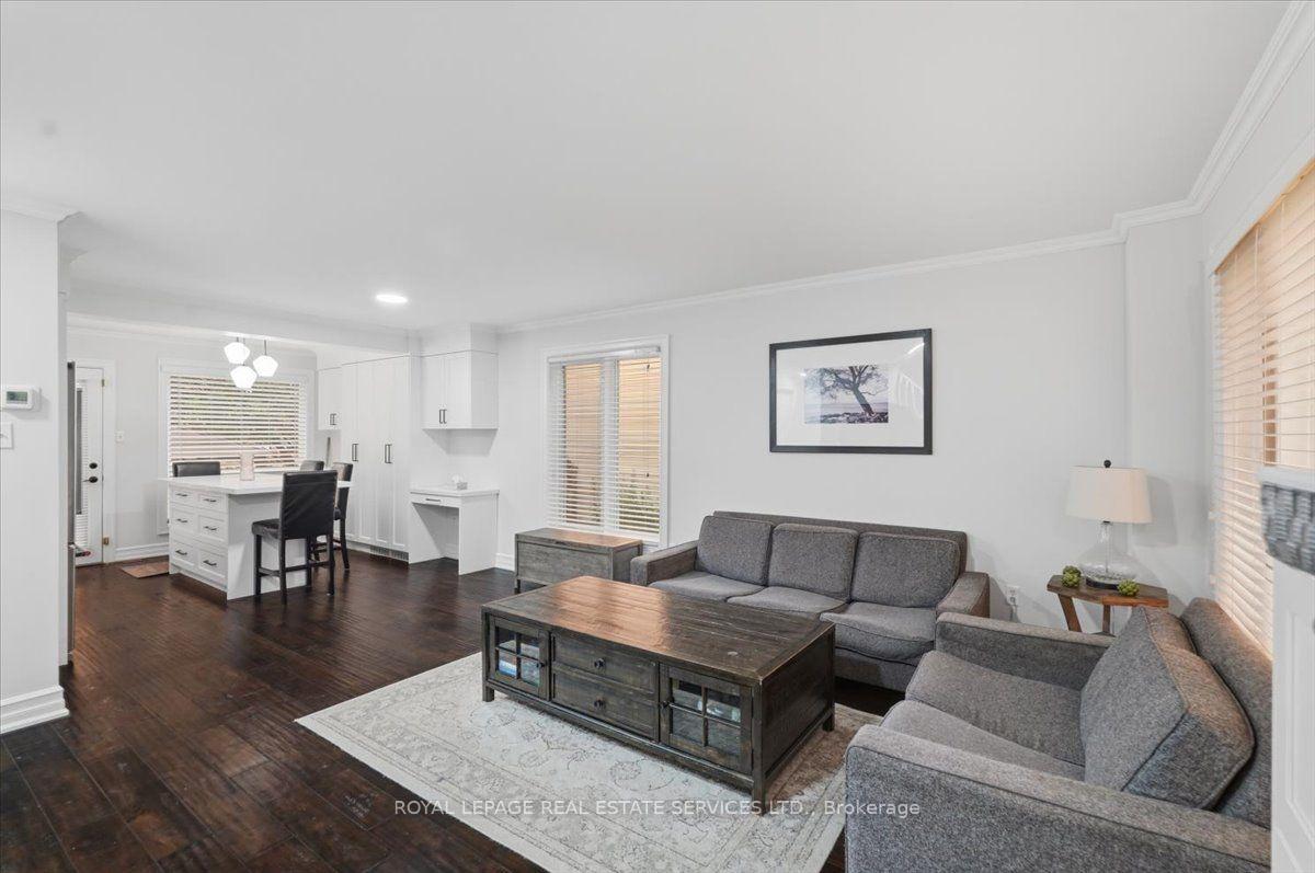 Photo 3 of 5185 Bunton Crescent, Burlington, Orchard — HOMEH