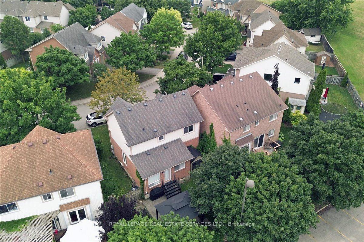 Photo 19 of 5185 Bunton Crescent, Burlington, Orchard — HOMEH