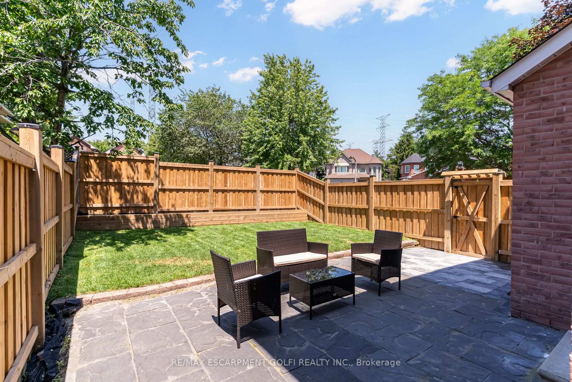 Photo 24 of 1190 Windgrove Square, Pickering, Liverpool — HOMEH