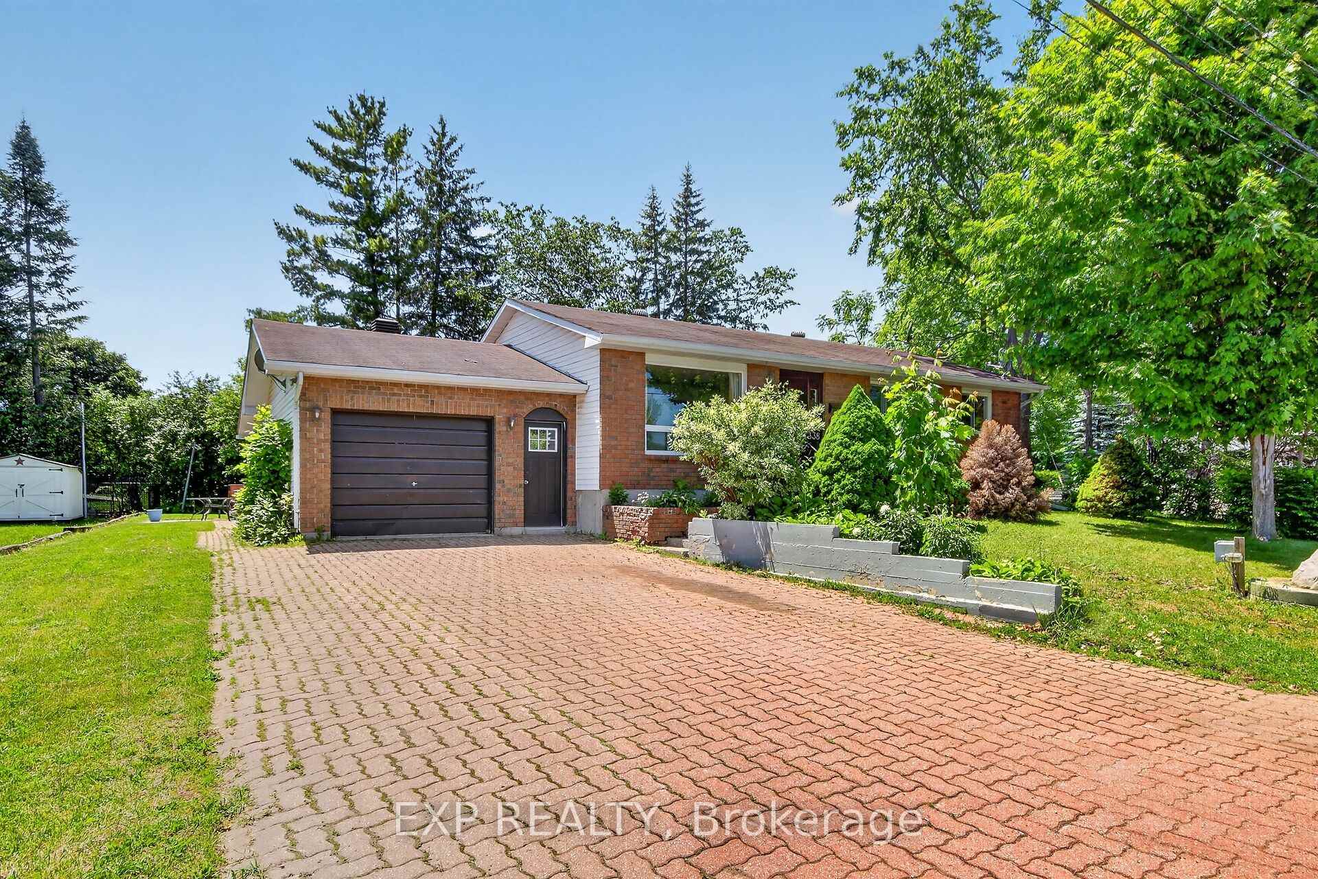 Photo 2 of 338 William Street, Arnprior, Arnprior — HOMEH