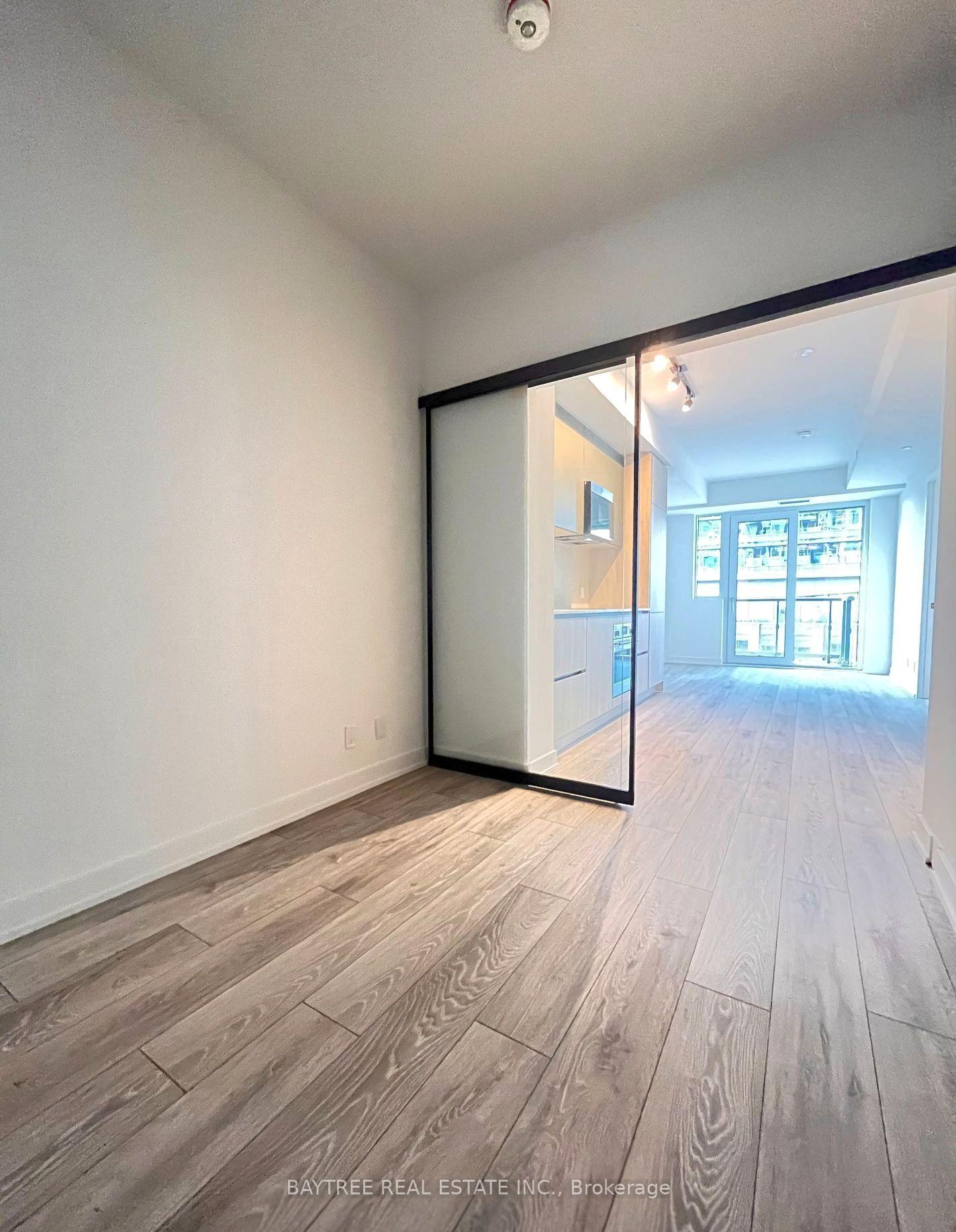 Photo 3 of Unit 601, 108 Peter Street, Toronto, Waterfront Communities — HOMEH