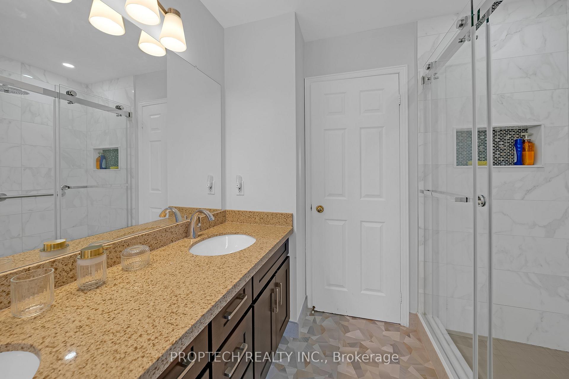 Photo 26 of 111 Paddock Lane, Markham, Markville — HOMEH