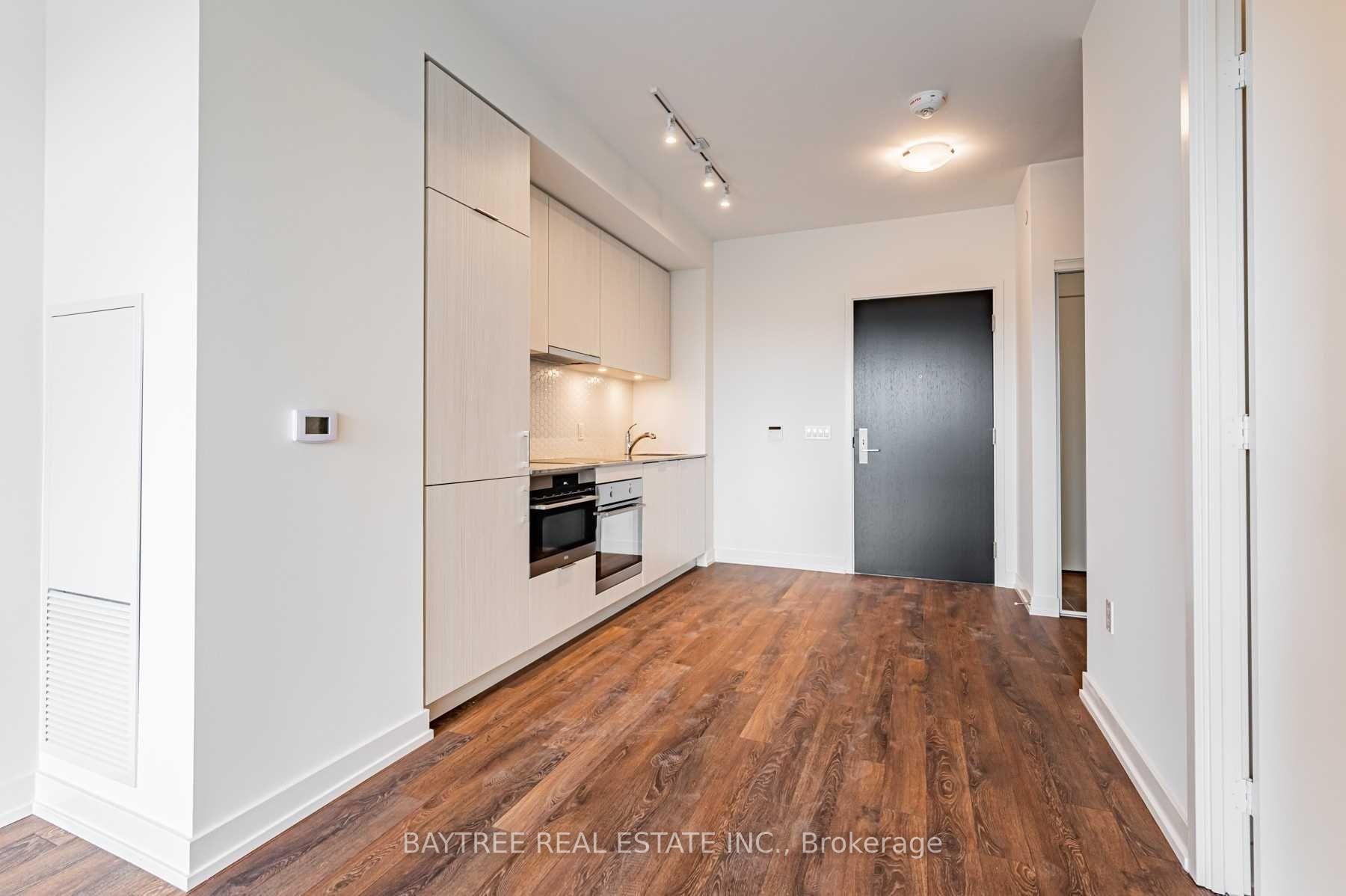 Photo 6 of Unit 421, 158 Front Street E, Toronto, Moss Park — HOMEH