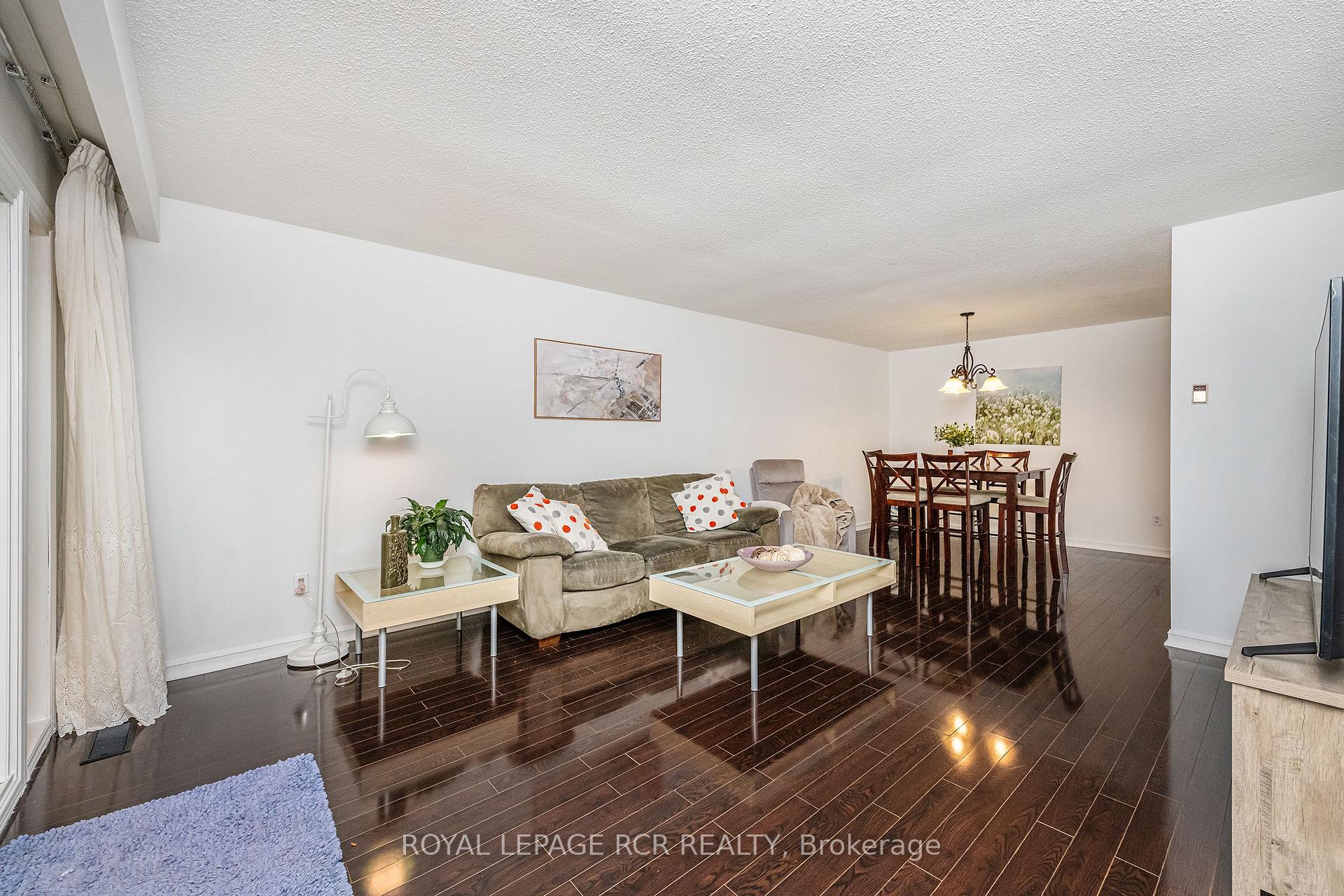 Photo 8 of 24 Petunias Road, Brampton, Madoc — HOMEH