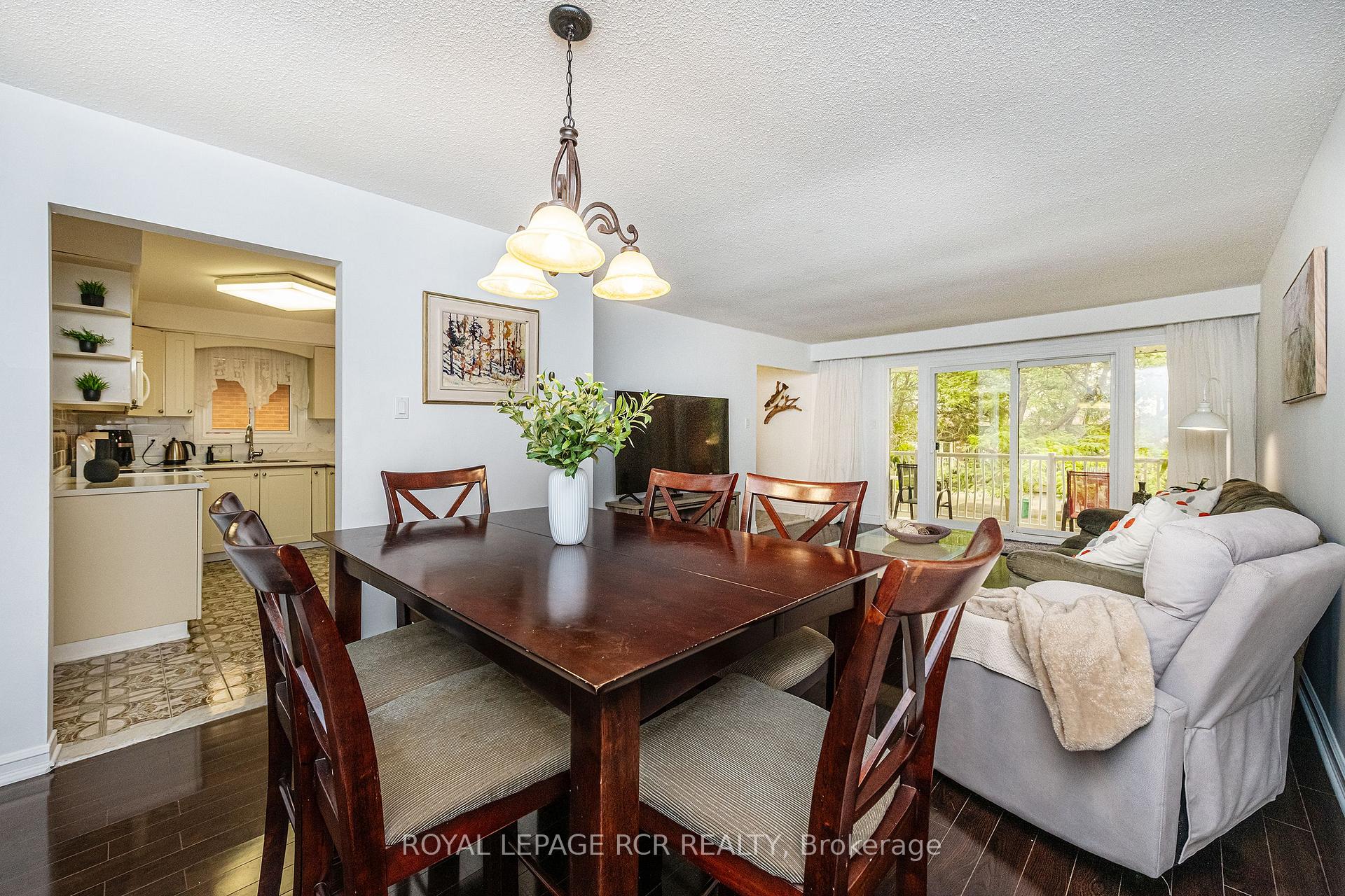 Photo 12 of 24 Petunias Road, Brampton, Madoc — HOMEH