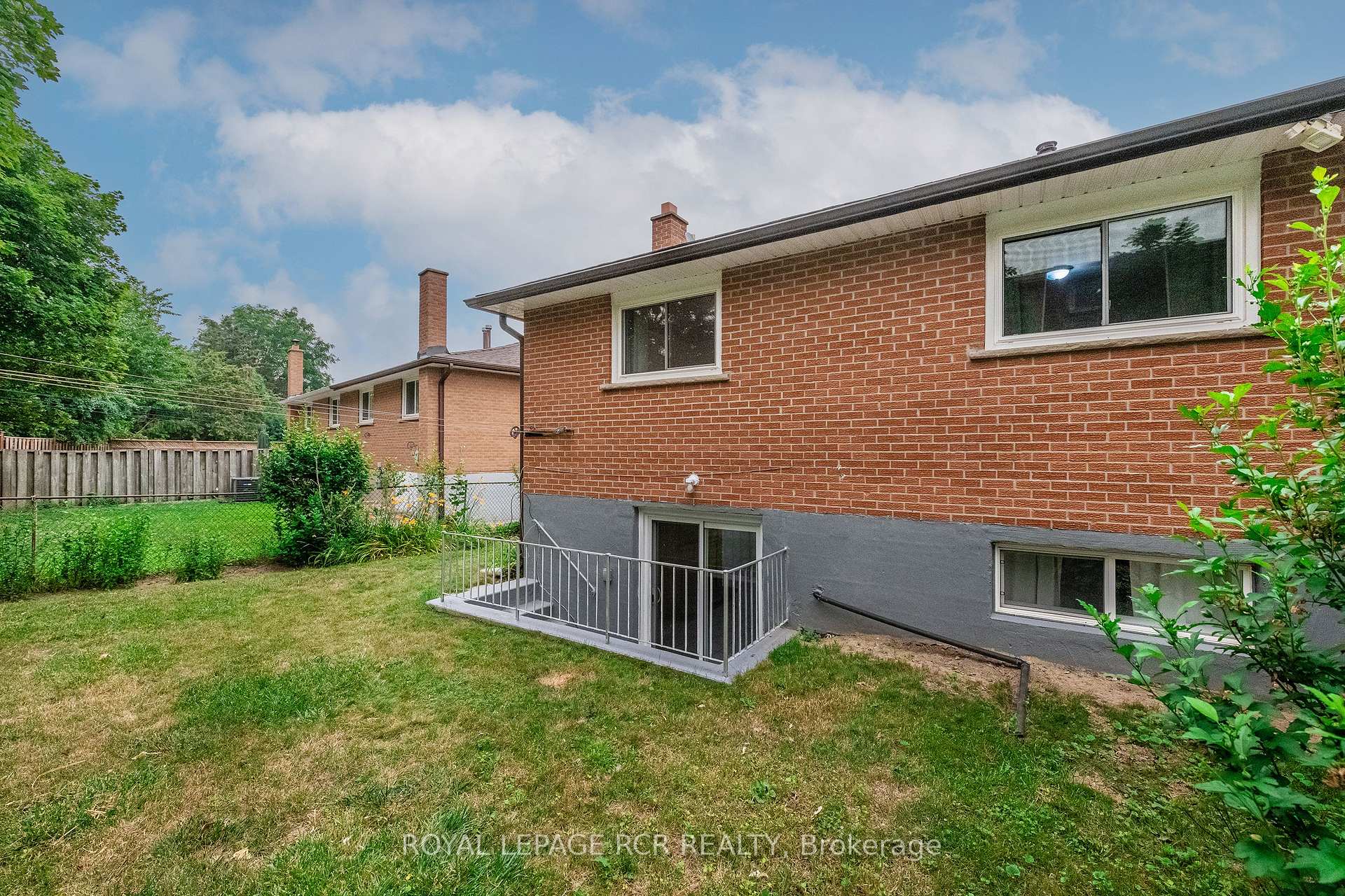 Photo 39 of 24 Petunias Road, Brampton, Madoc — HOMEH