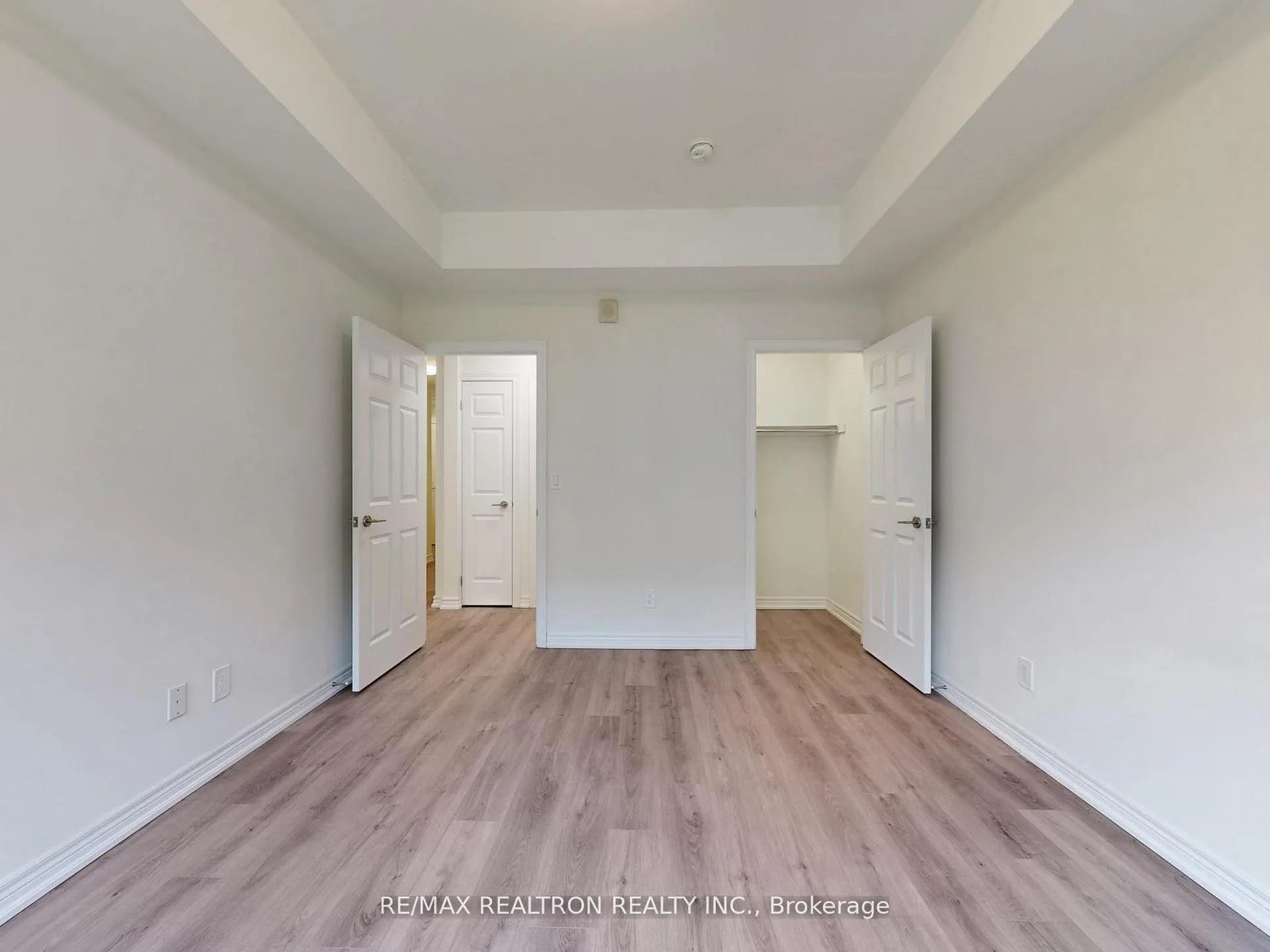 Photo 13 of Unit 112, 650 Gordon Street, Whitby, Port Whitby — HOMEH
