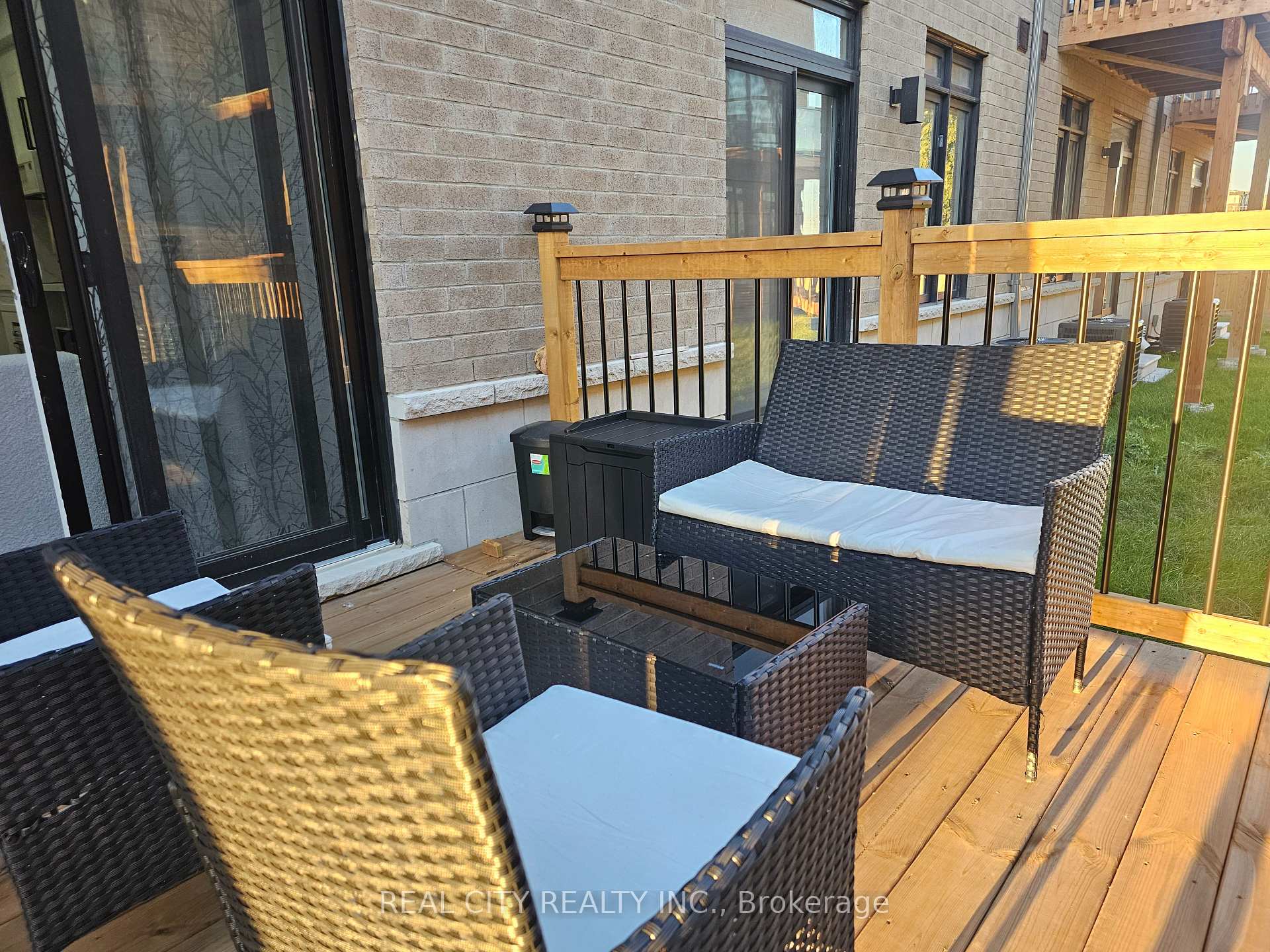 Photo 21 of 135 Farooq Boulevard, Vaughan, Vellore Village — HOMEH