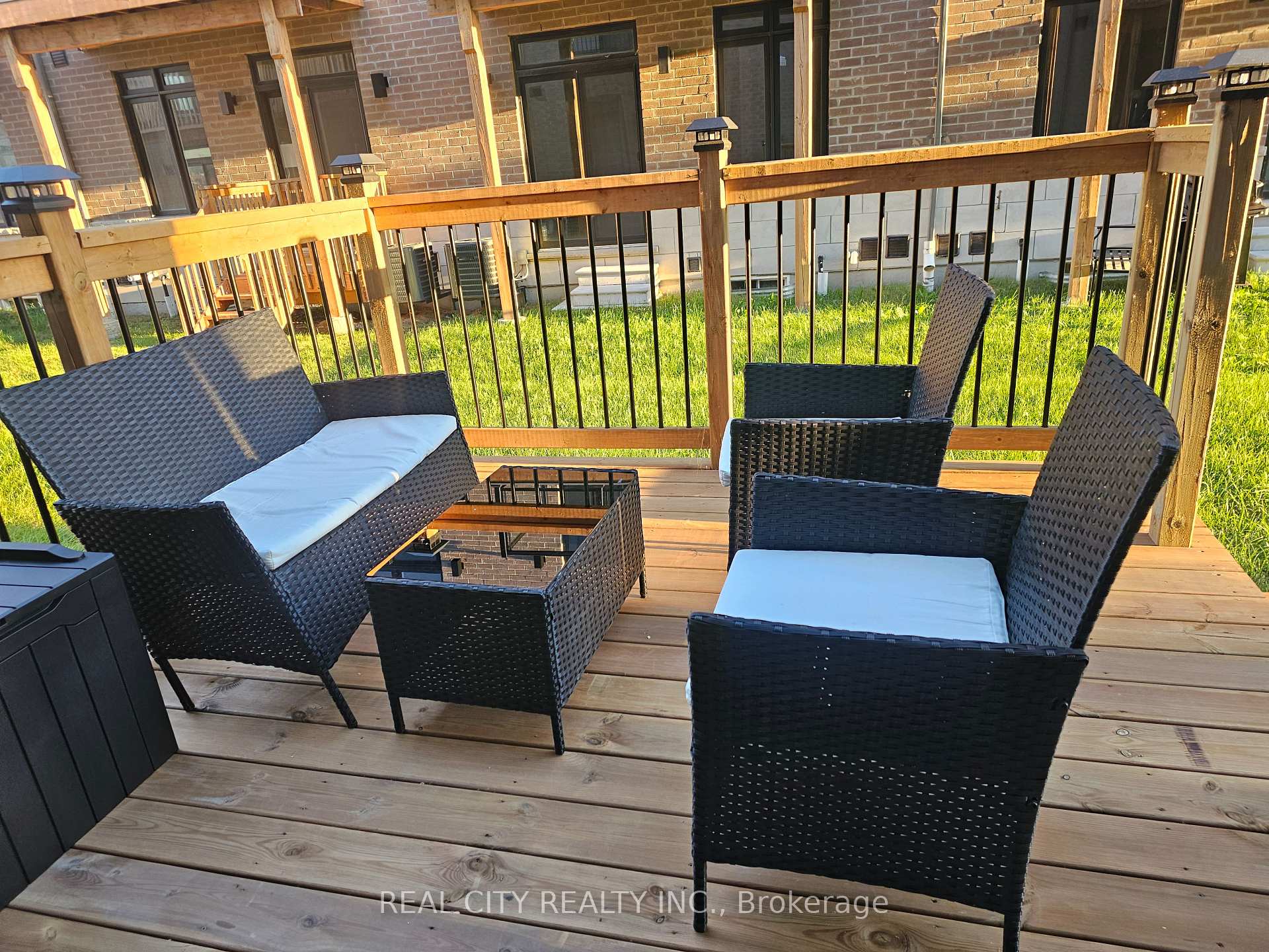 Photo 22 of 135 Farooq Boulevard, Vaughan, Vellore Village — HOMEH