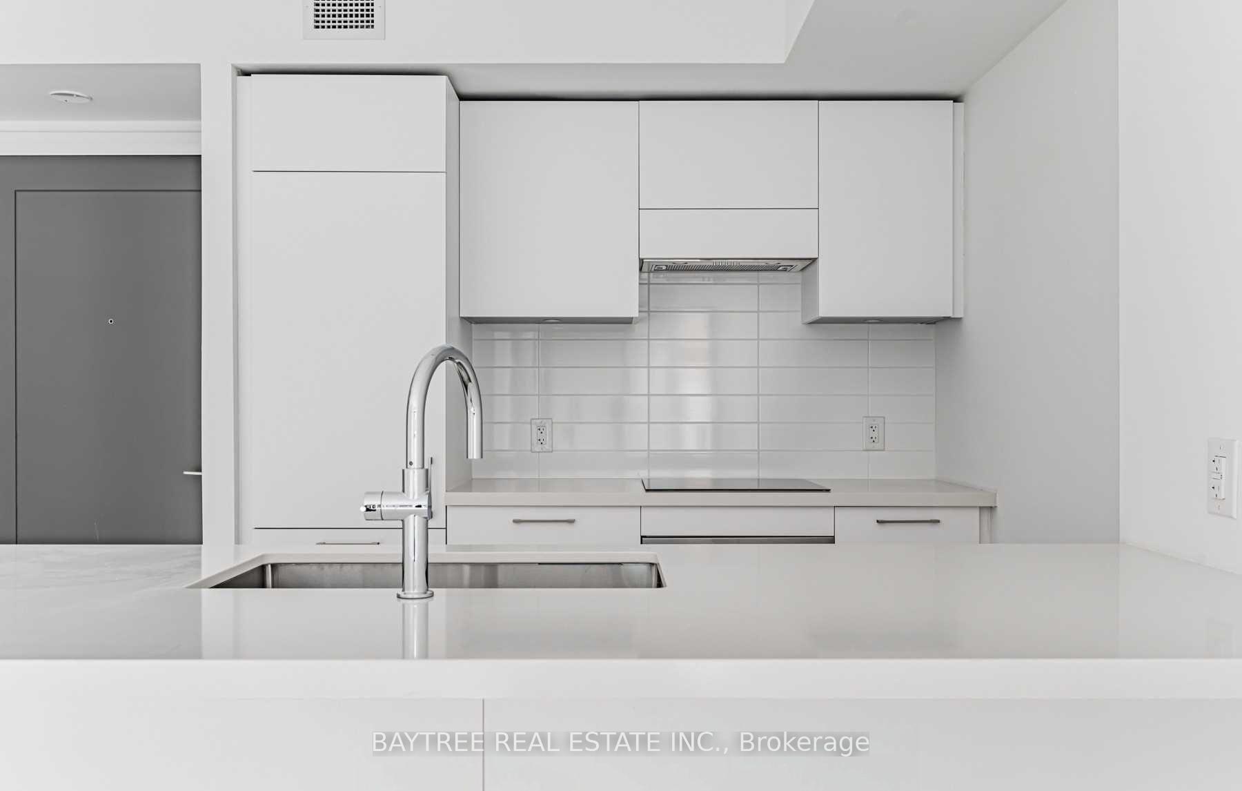 Photo 3 of Unit 630, 33 Frederick Todd Way, Toronto, Thorncliffe Park — HOMEH
