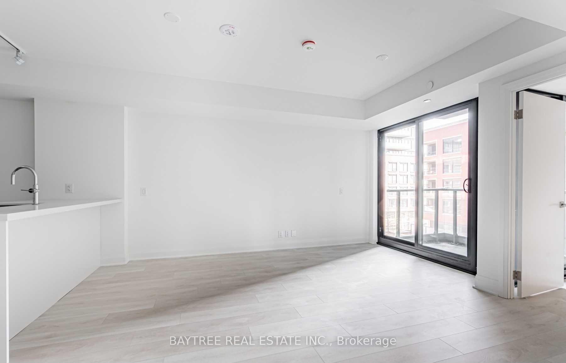 Photo 7 of Unit 630, 33 Frederick Todd Way, Toronto, Thorncliffe Park — HOMEH