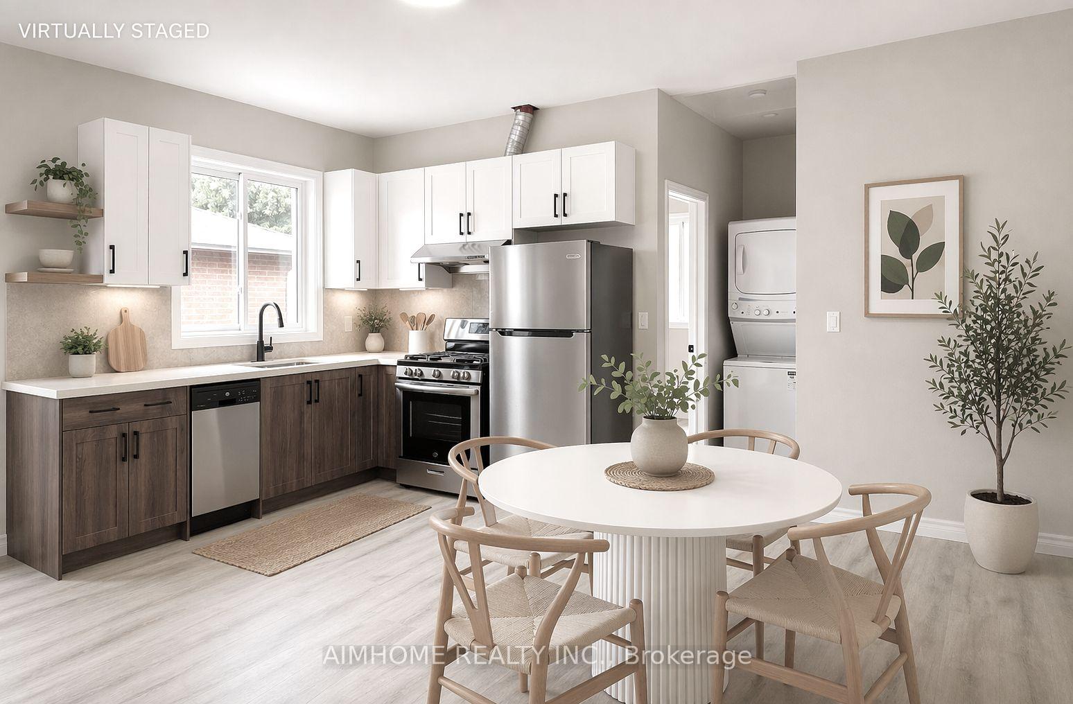 Photo 3 of Unit 3, 15 Waddington Crescent, North York, Don Valley Village — HOMEH