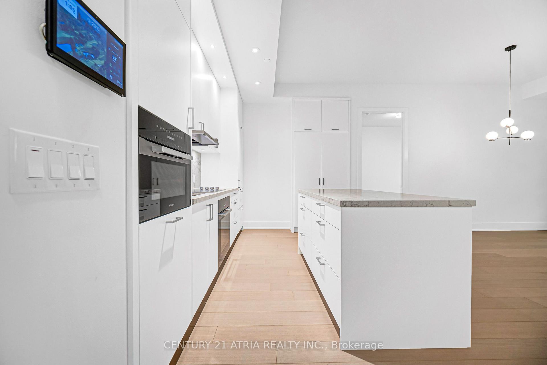 Photo 5 of Unit 301, 397 Royal Orchard Boulevard, Markham, Royal Orchard — HOMEH