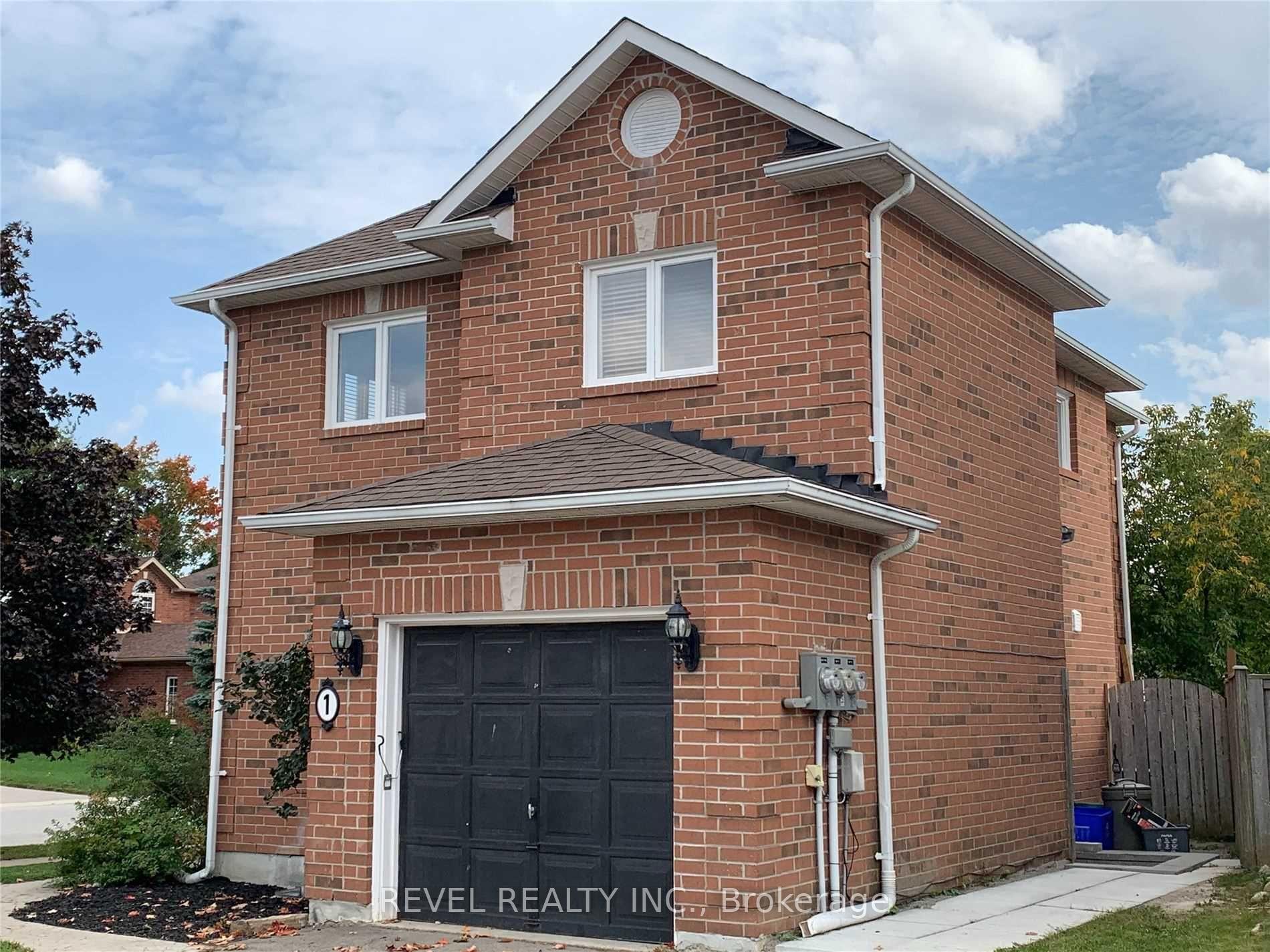 Photo 2 of Unit Lower, 1 Bates Court, Barrie, Painswick North — HOMEH