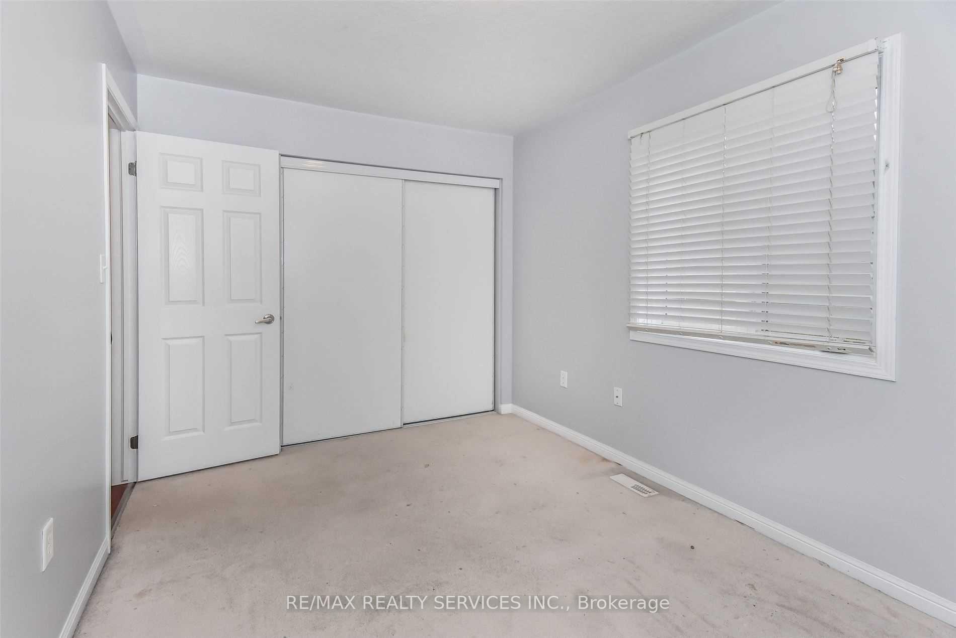 Photo 14 of 48 Fletcher Circle, Cambridge, Silver Heights — HOMEH
