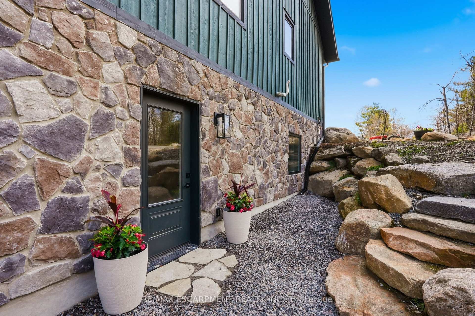 Photo 31 of 1161 Barkway Road, Gravenhurst, Ryde — HOMEH