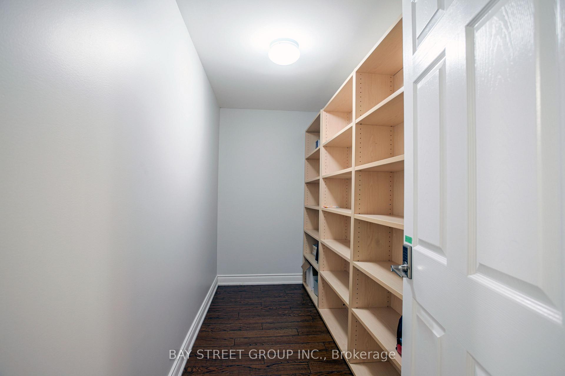 Photo 26 of 722A Lake Dr. S, Georgina, Keswick South — HOMEH