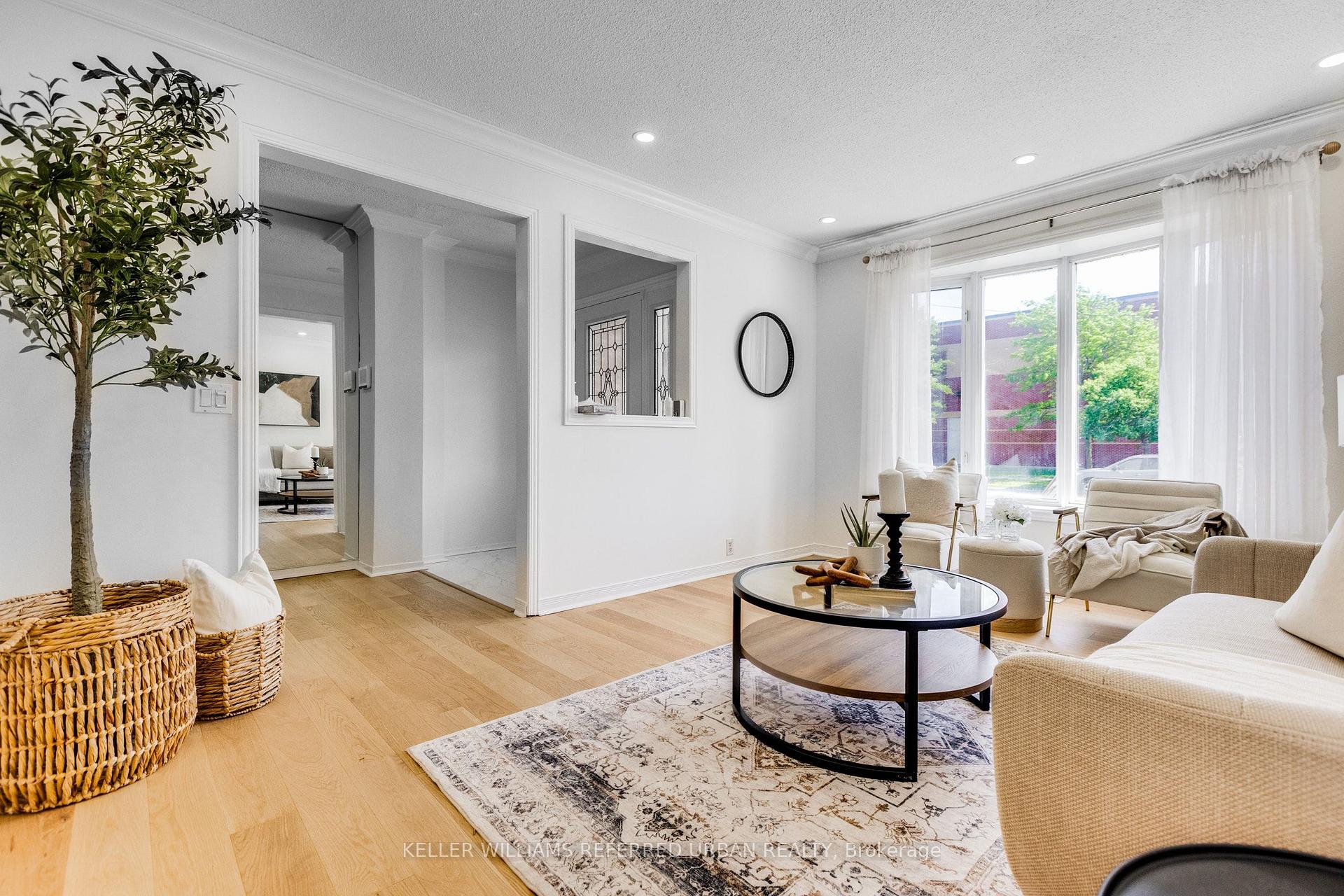 Photo 9 of 554 Mclevin Avenue, Scarborough, Malvern — HOMEH