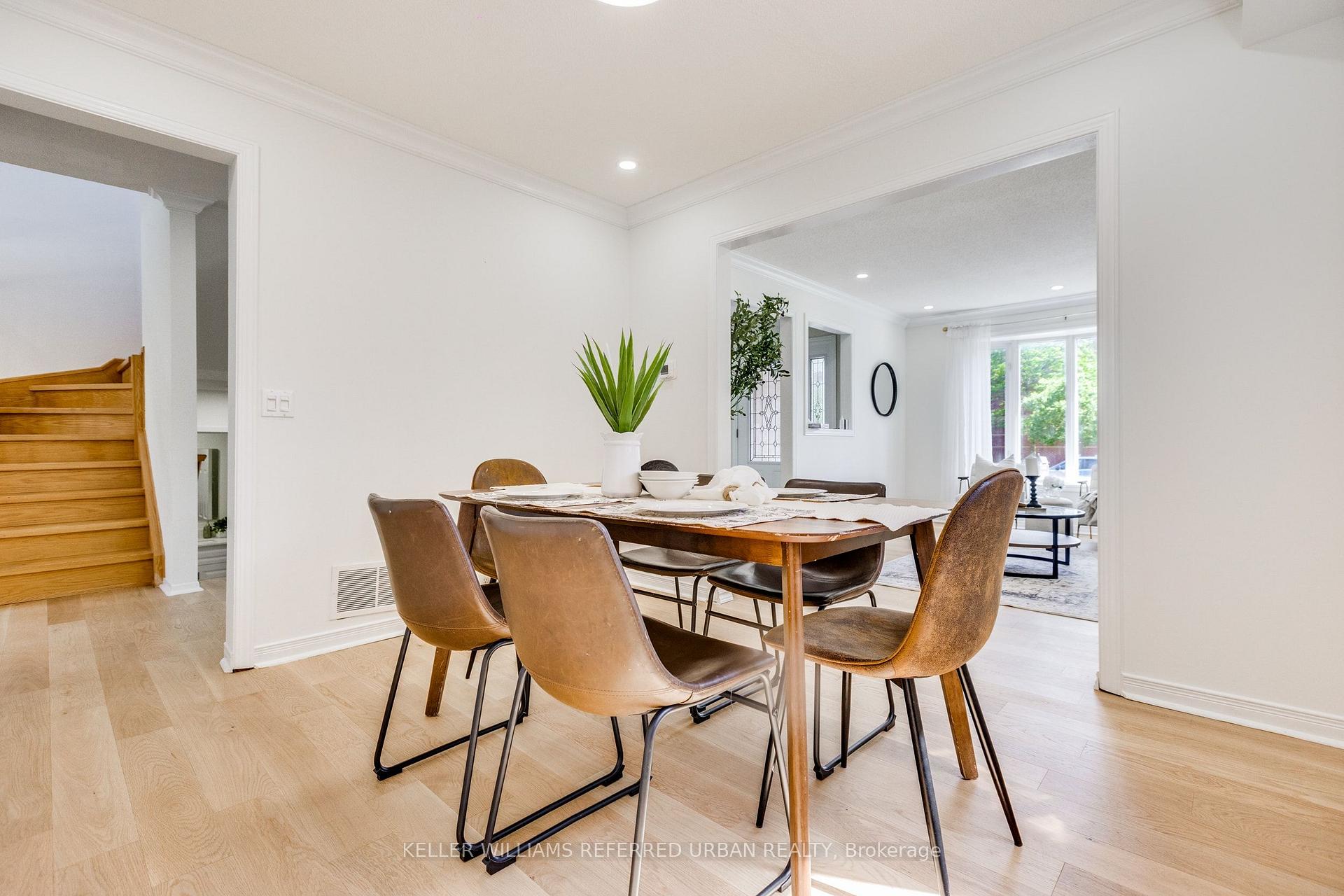 Photo 12 of 554 Mclevin Avenue, Scarborough, Malvern — HOMEH