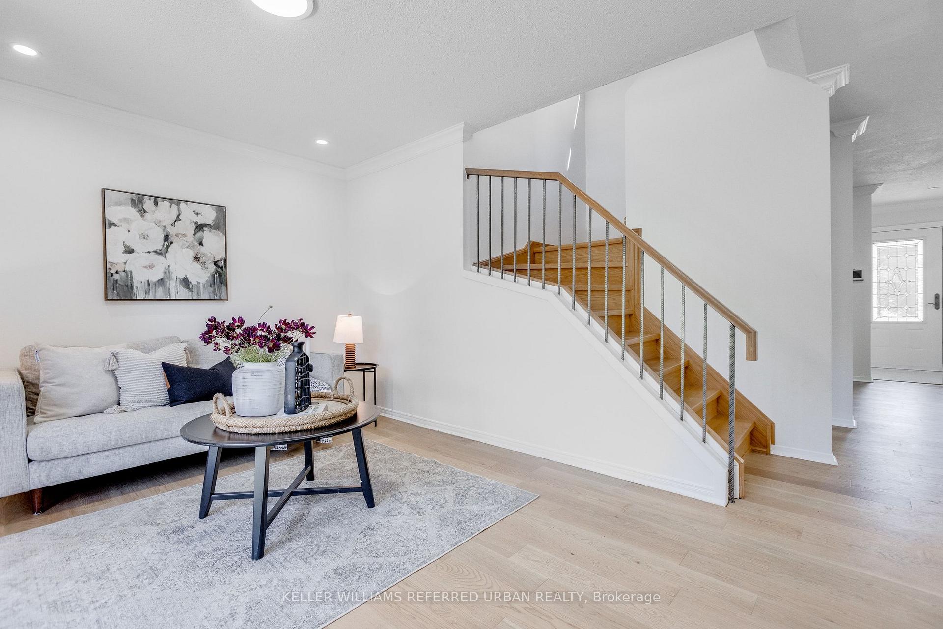 Photo 15 of 554 Mclevin Avenue, Scarborough, Malvern — HOMEH