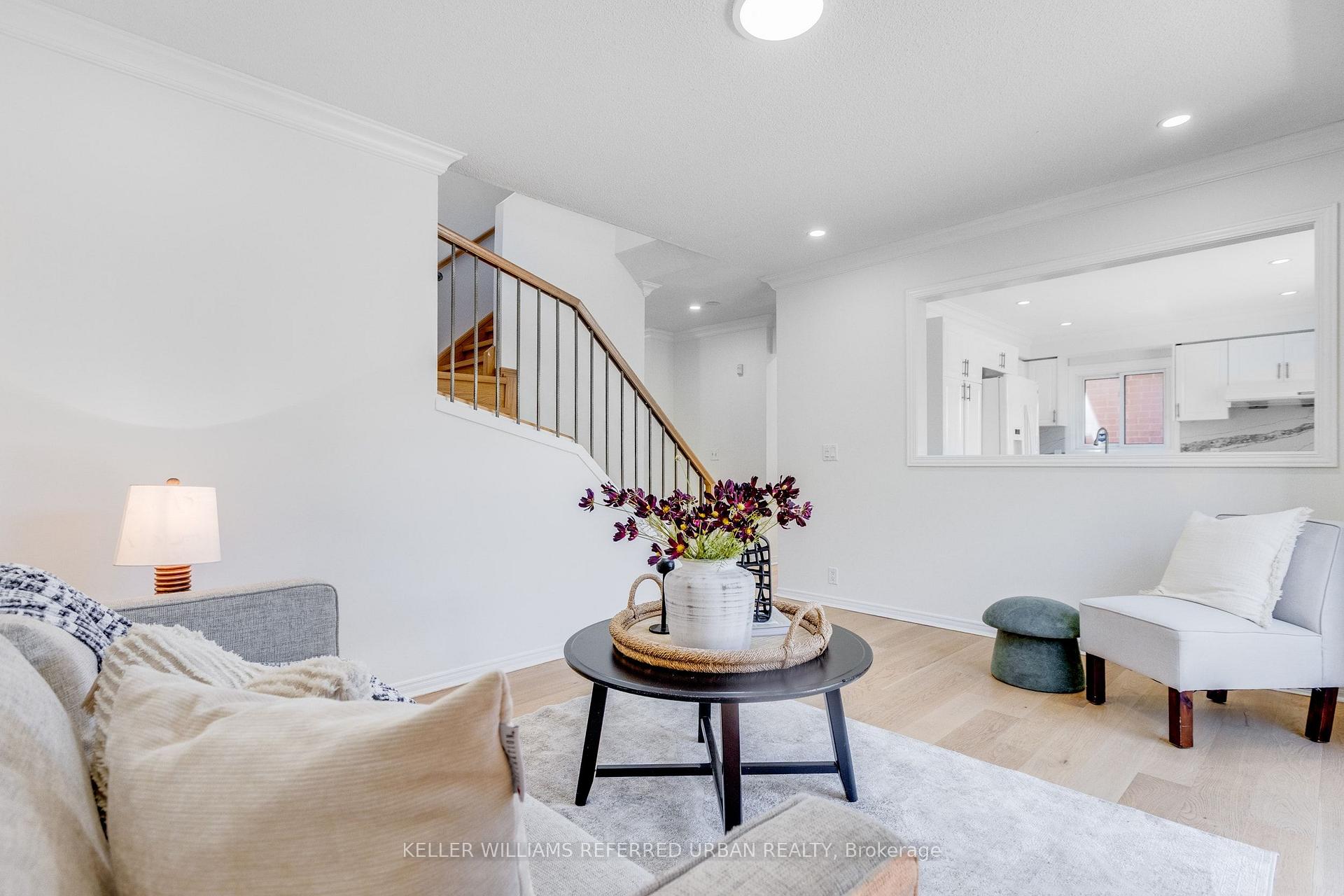 Photo 16 of 554 Mclevin Avenue, Scarborough, Malvern — HOMEH