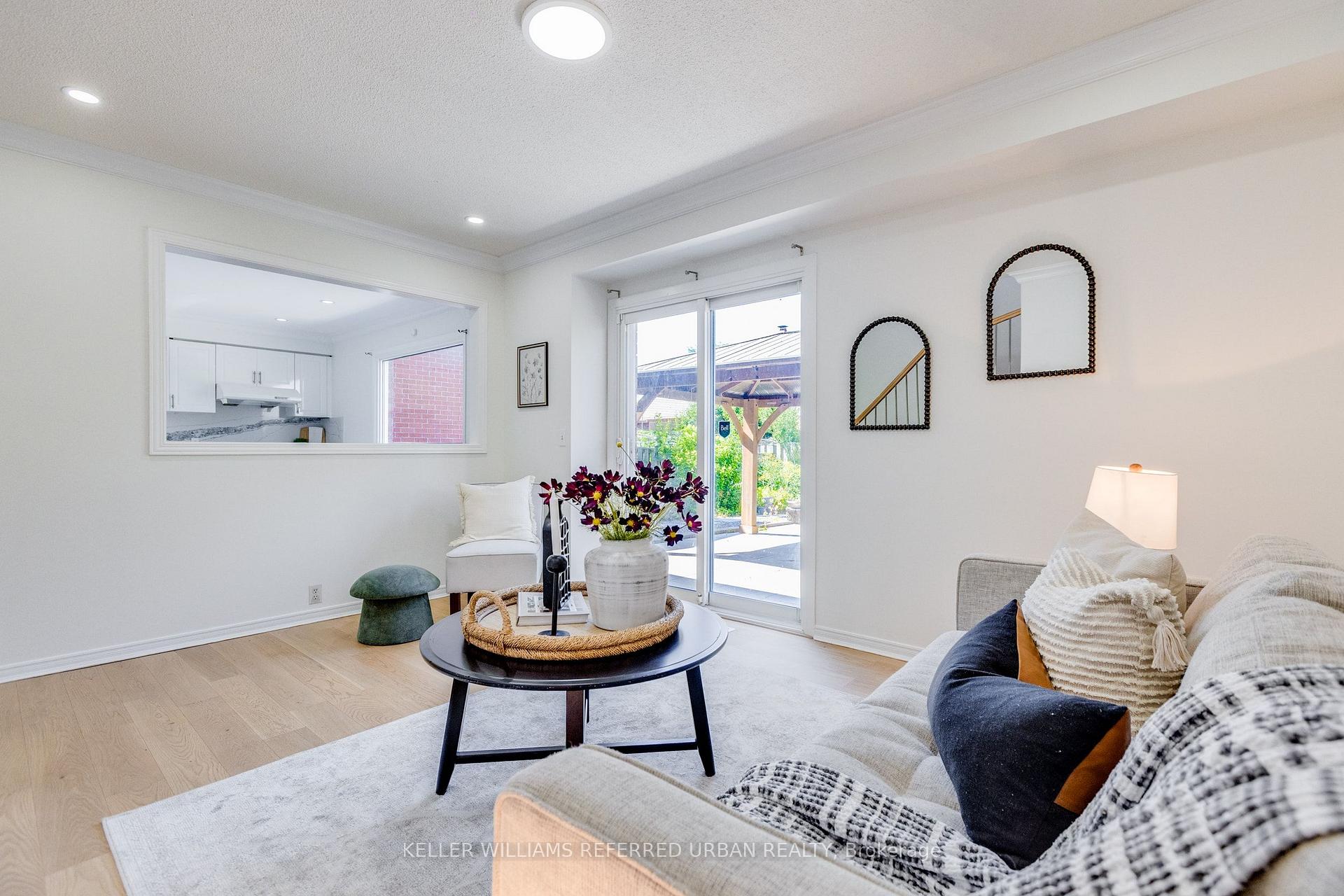 Photo 17 of 554 Mclevin Avenue, Scarborough, Malvern — HOMEH