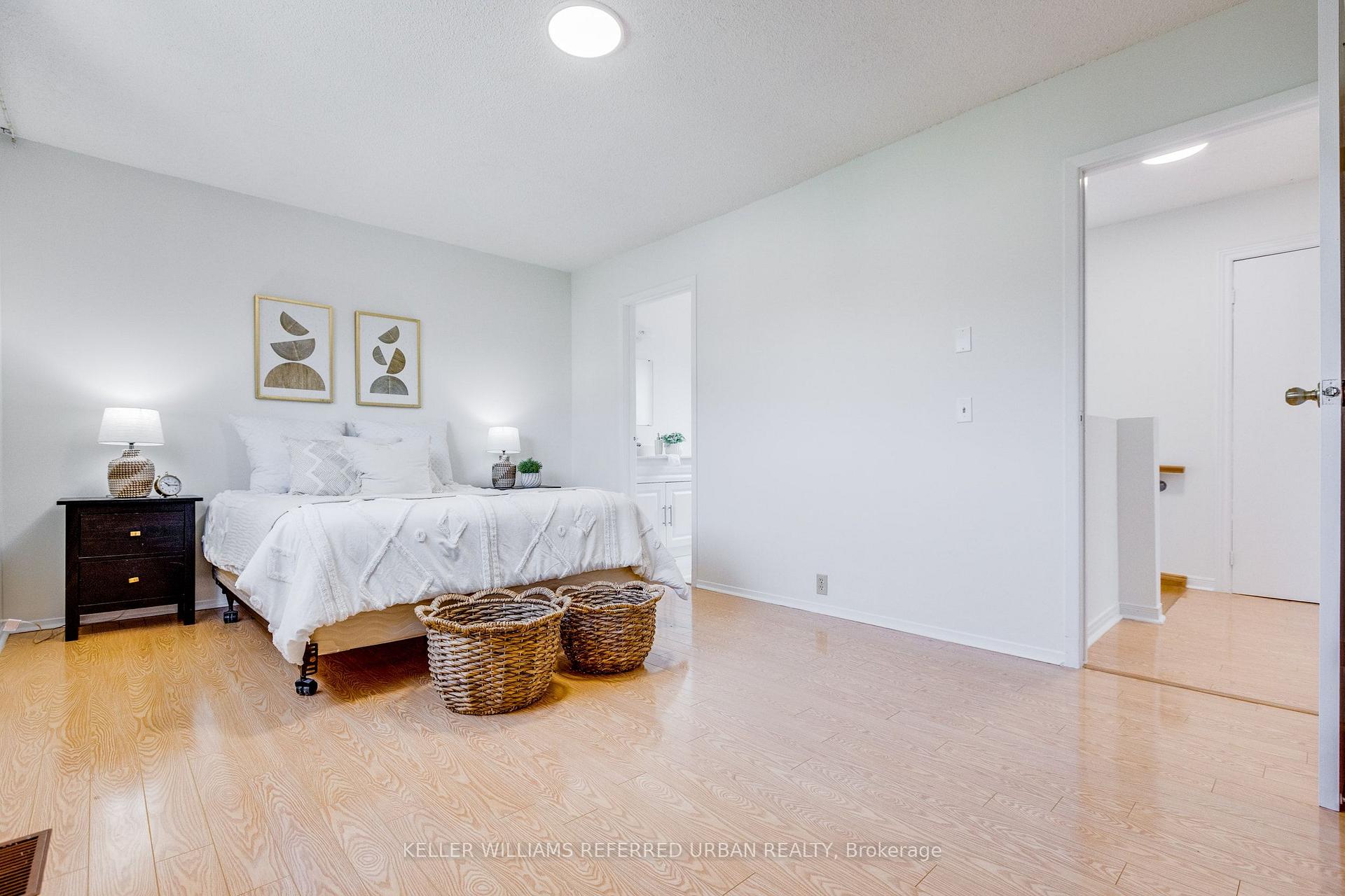 Photo 26 of 554 Mclevin Avenue, Scarborough, Malvern — HOMEH