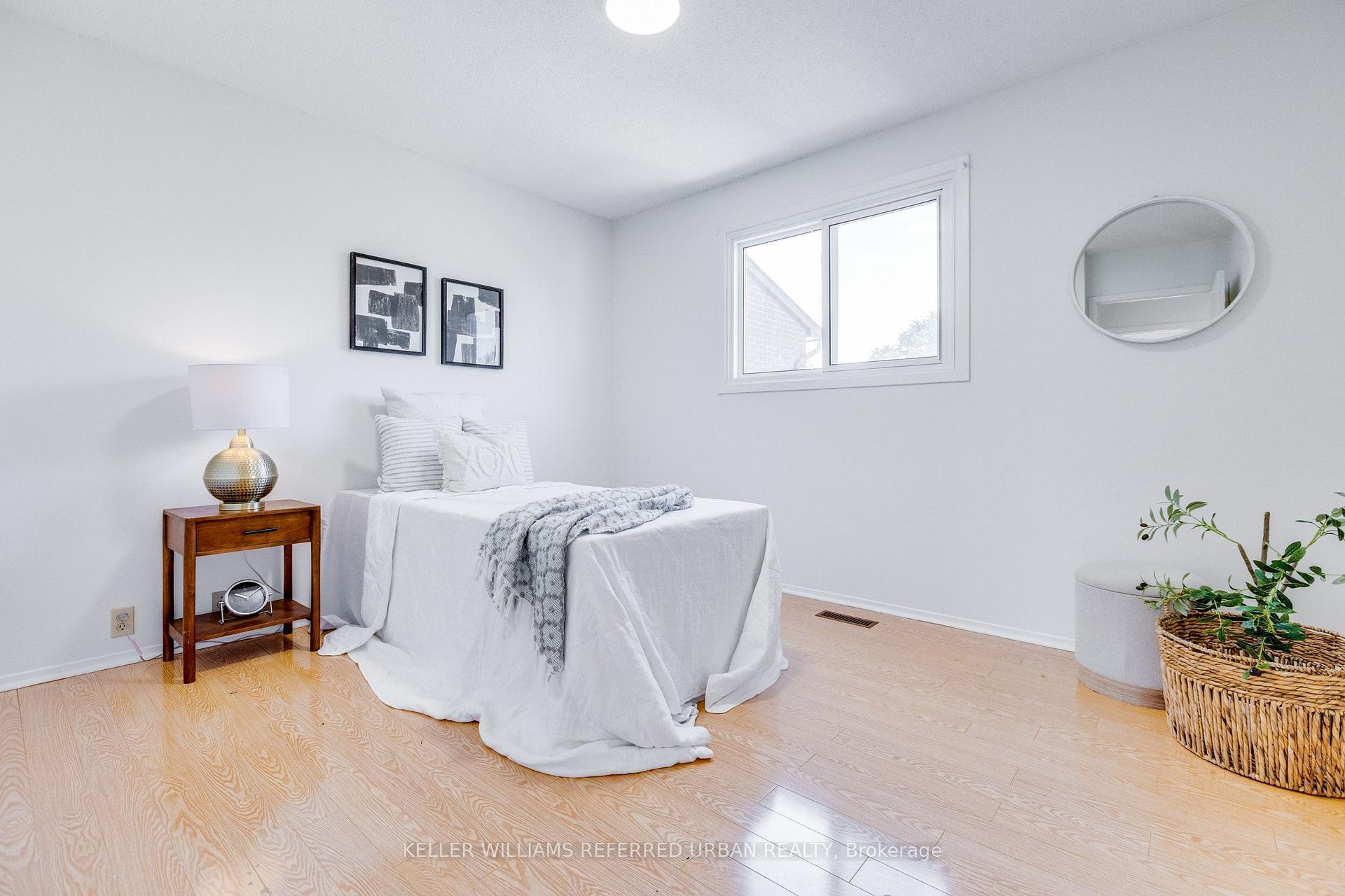 Photo 30 of 554 Mclevin Avenue, Scarborough, Malvern — HOMEH
