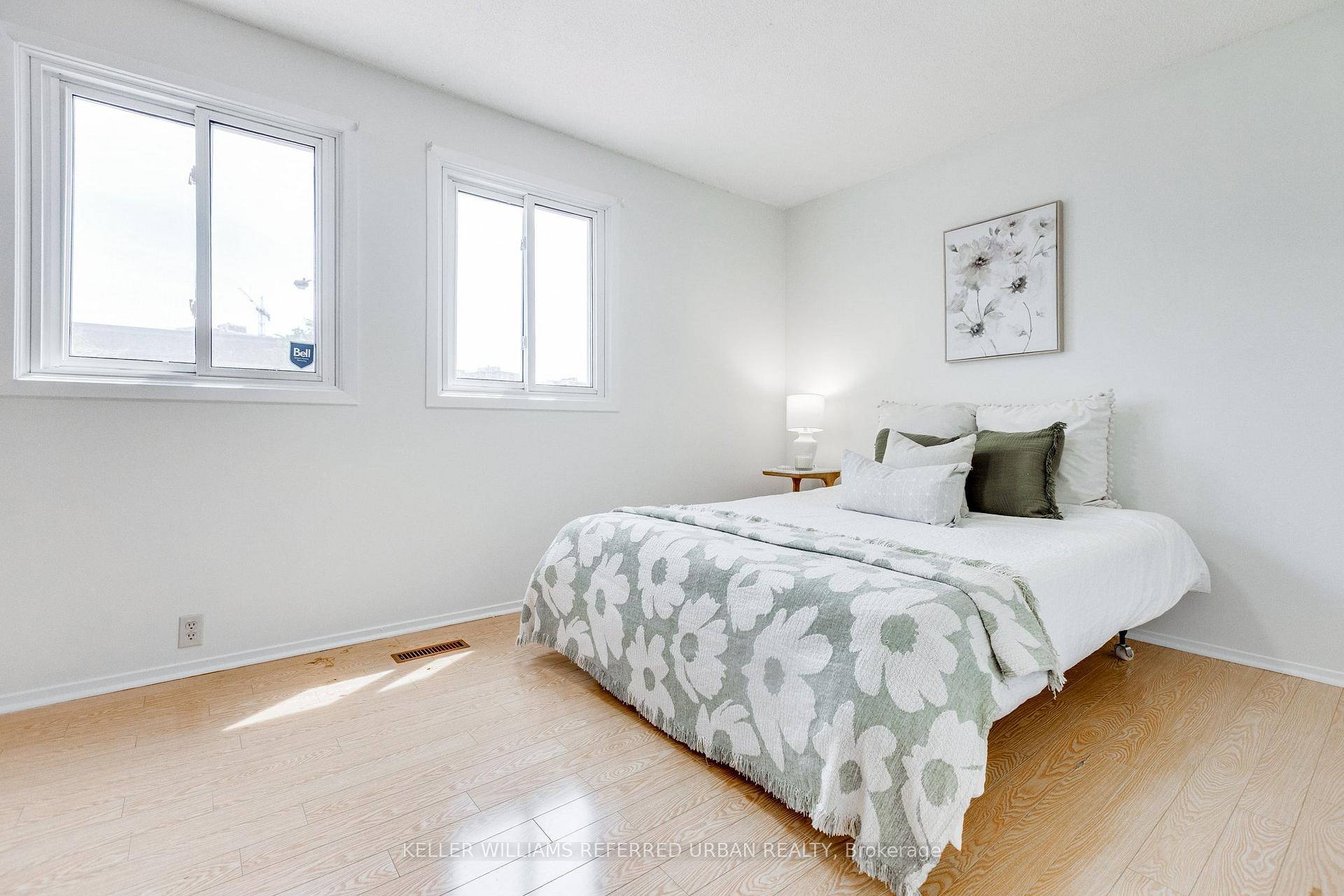 Photo 35 of 554 Mclevin Avenue, Scarborough, Malvern — HOMEH