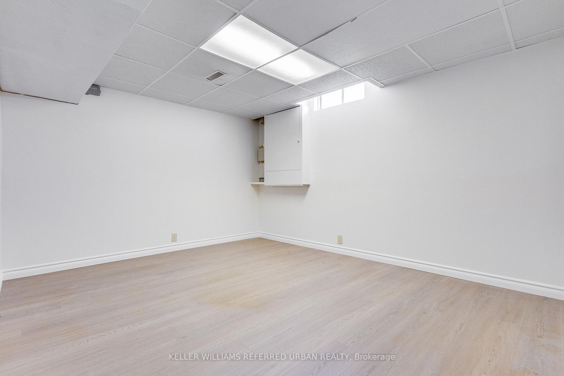 Photo 45 of 554 Mclevin Avenue, Scarborough, Malvern — HOMEH