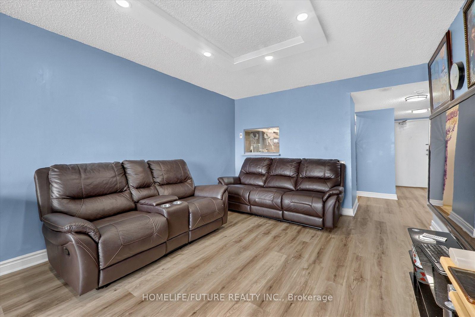 Photo 10 of Unit 708, 2460 Eglinton Avenue E, Scarborough, Eglinton East — HOMEH