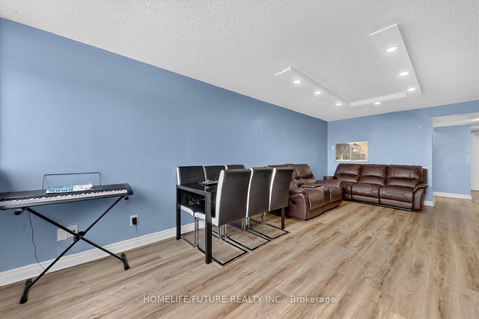 Photo 12 of Unit 708, 2460 Eglinton Avenue E, Scarborough, Eglinton East — HOMEH